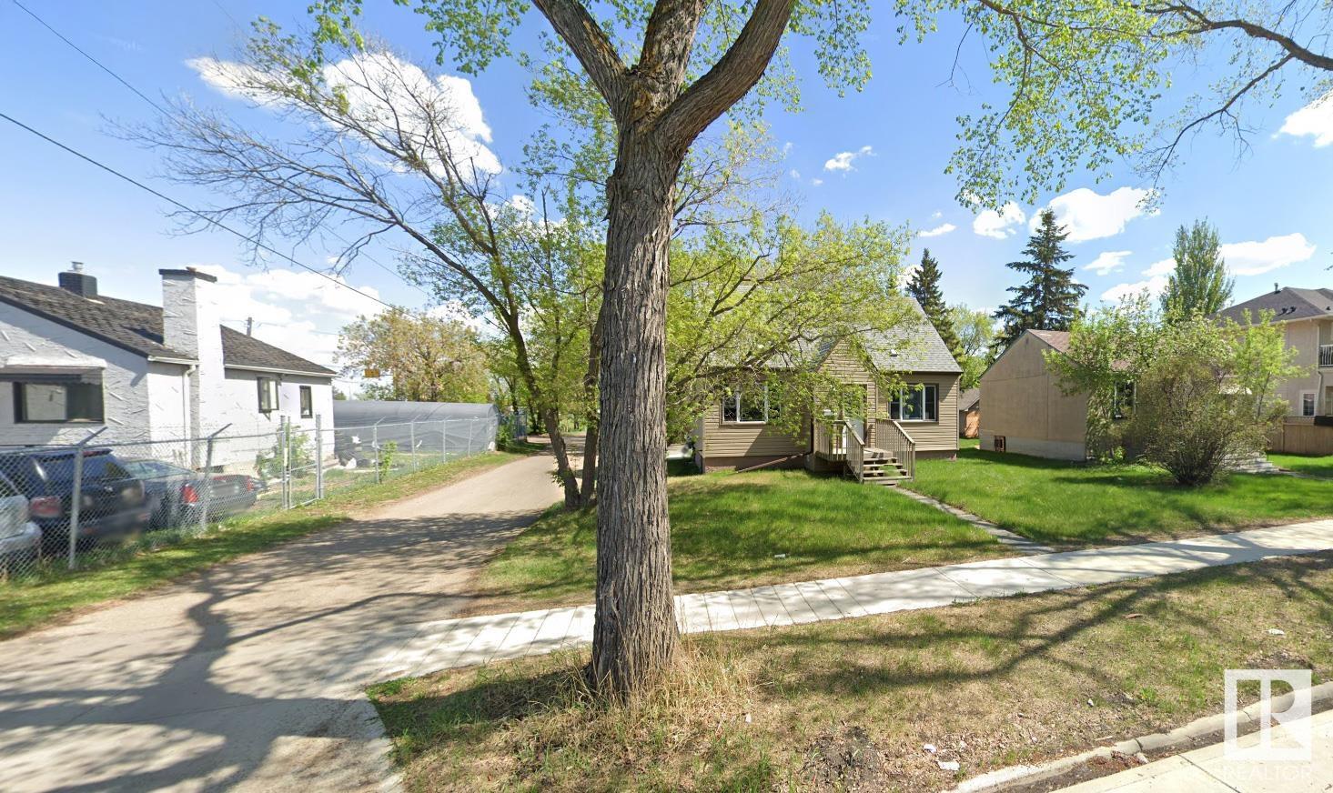      11739 122 ST NW NW , Edmonton,  ,T5M 0B6 ;  Listing Number: MLS E4414623