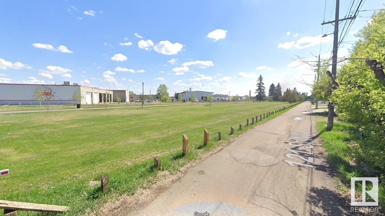      11739 122 ST NW NW , Edmonton,  ,T5M 0B6 ;  Listing Number: MLS E4414623