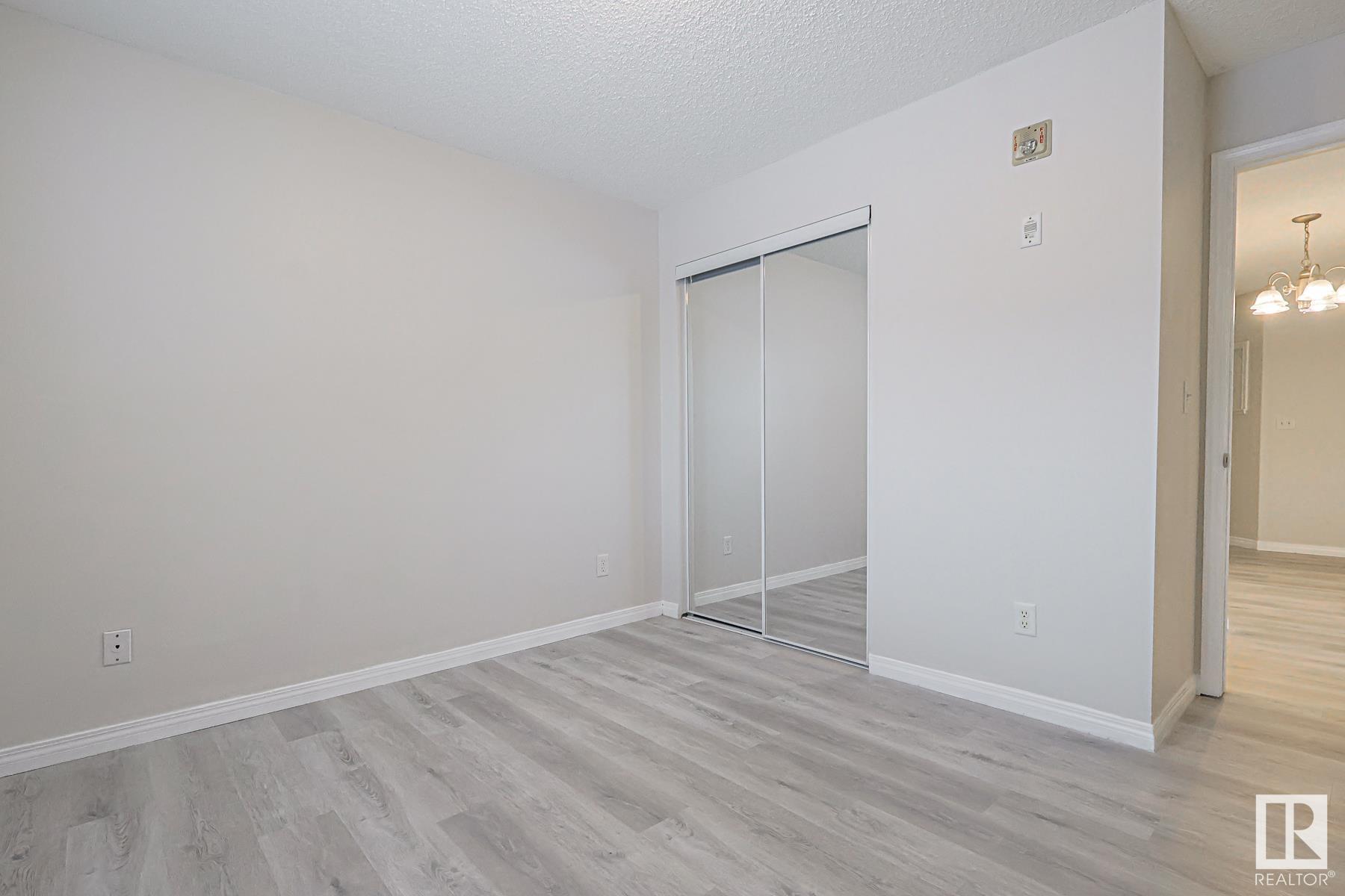     #109 16221 95 ST NW , Edmonton,  ,T5Z 3V3 ;  Listing Number: MLS E4414633
