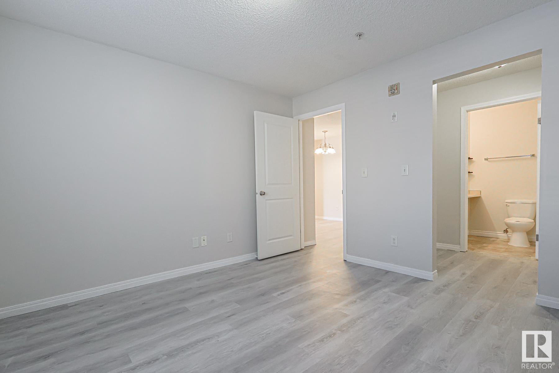      #109 16221 95 ST NW , Edmonton,  ,T5Z 3V3 ;  Listing Number: MLS E4414633