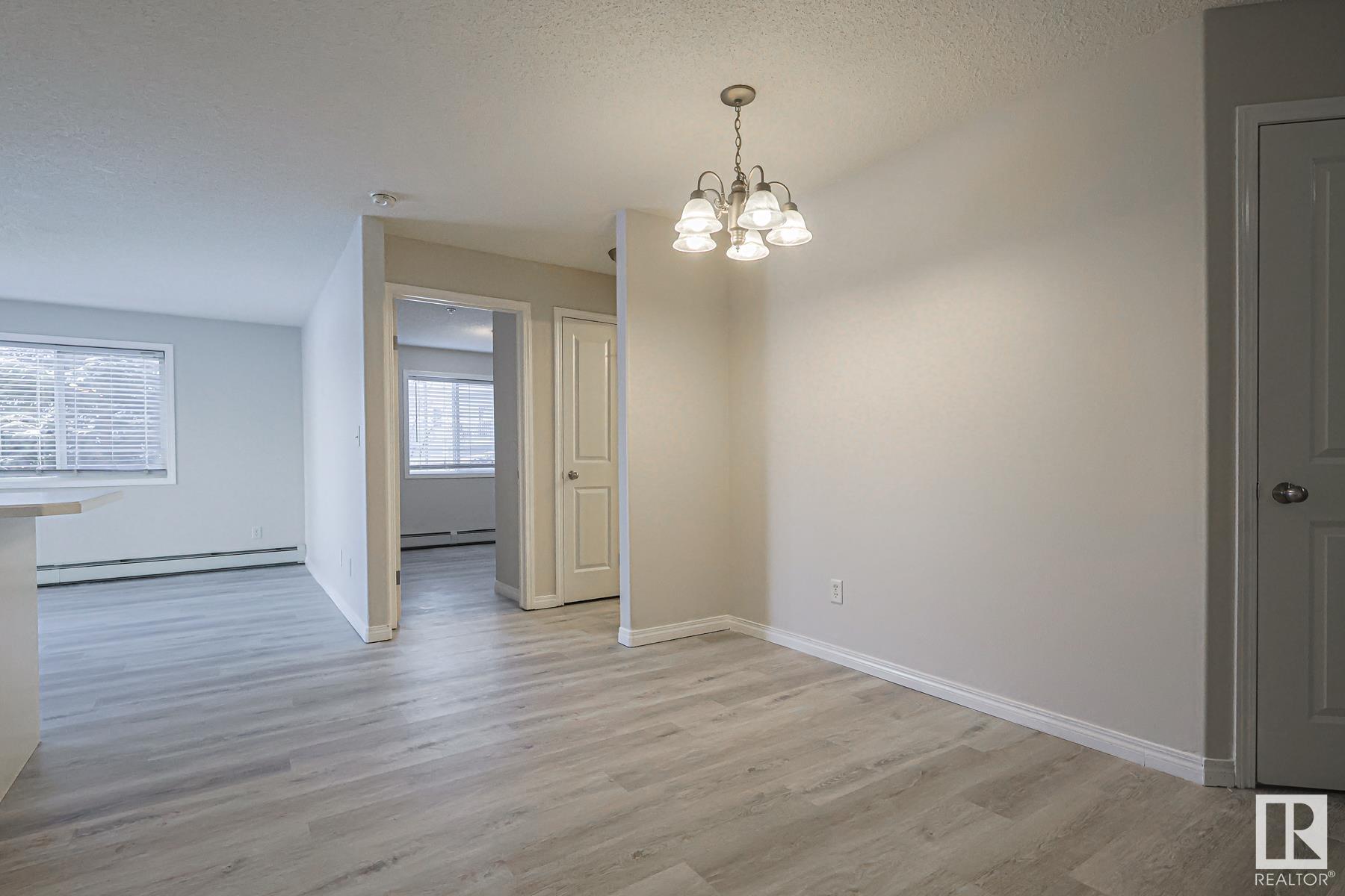      #109 16221 95 ST NW , Edmonton,  ,T5Z 3V3 ;  Listing Number: MLS E4414633