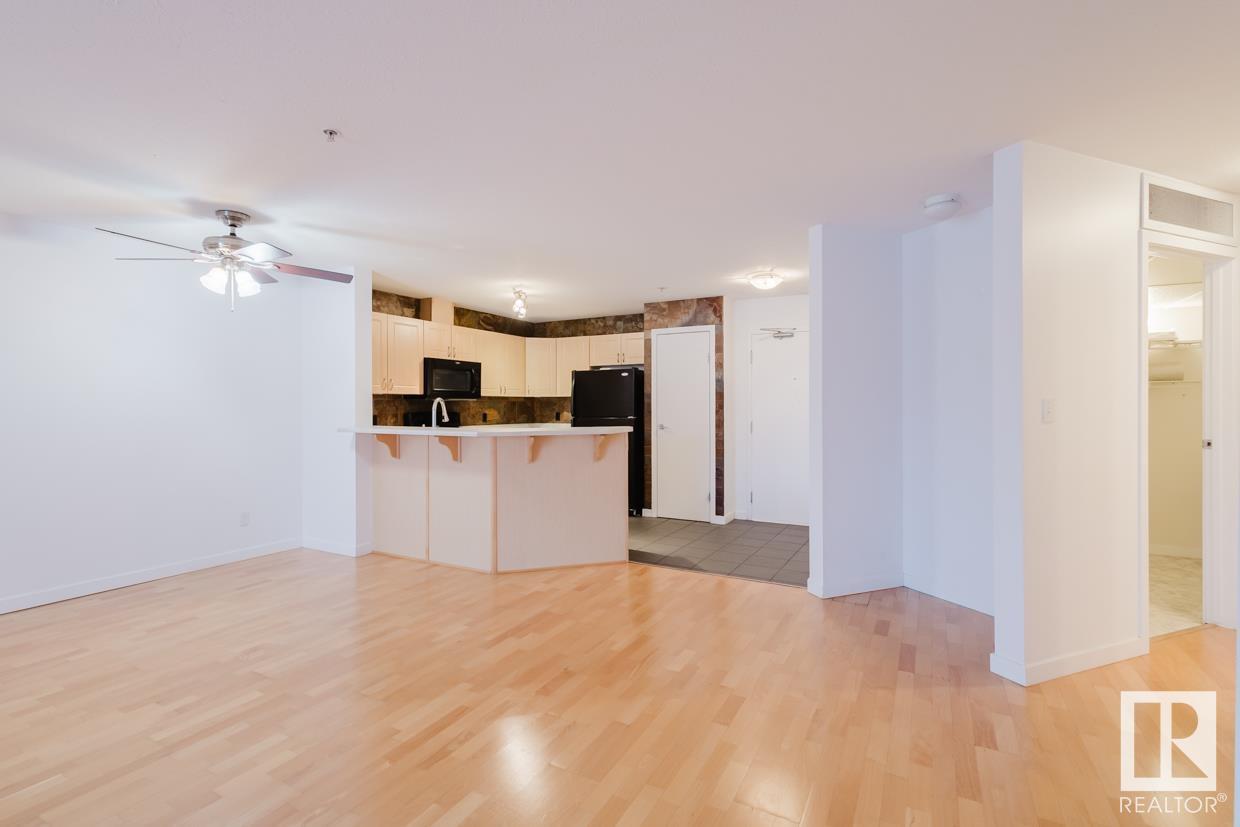      #323 4312 139 AV NW , Edmonton,  ,T5Y 3J4 ;  Listing Number: MLS E4414645