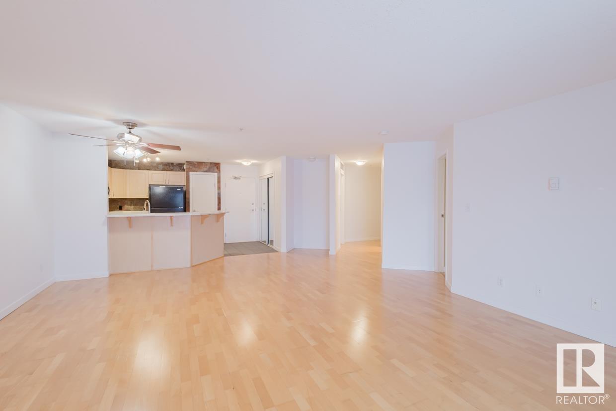      #323 4312 139 AV NW , Edmonton,  ,T5Y 3J4 ;  Listing Number: MLS E4414645