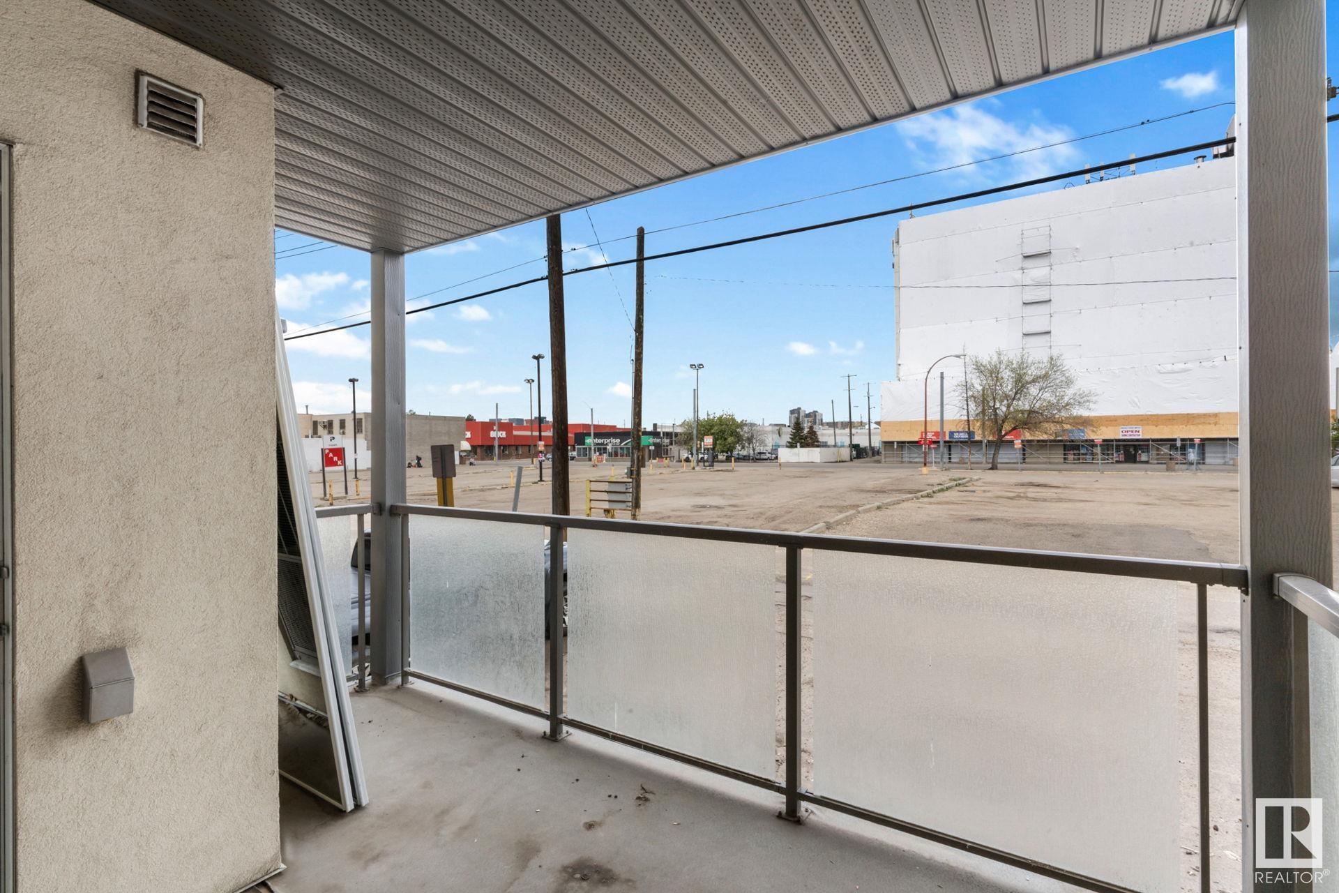      #113 10118 106 AV NW NW , Edmonton,  ,T5H 0B8 ;  Listing Number: MLS E4414650