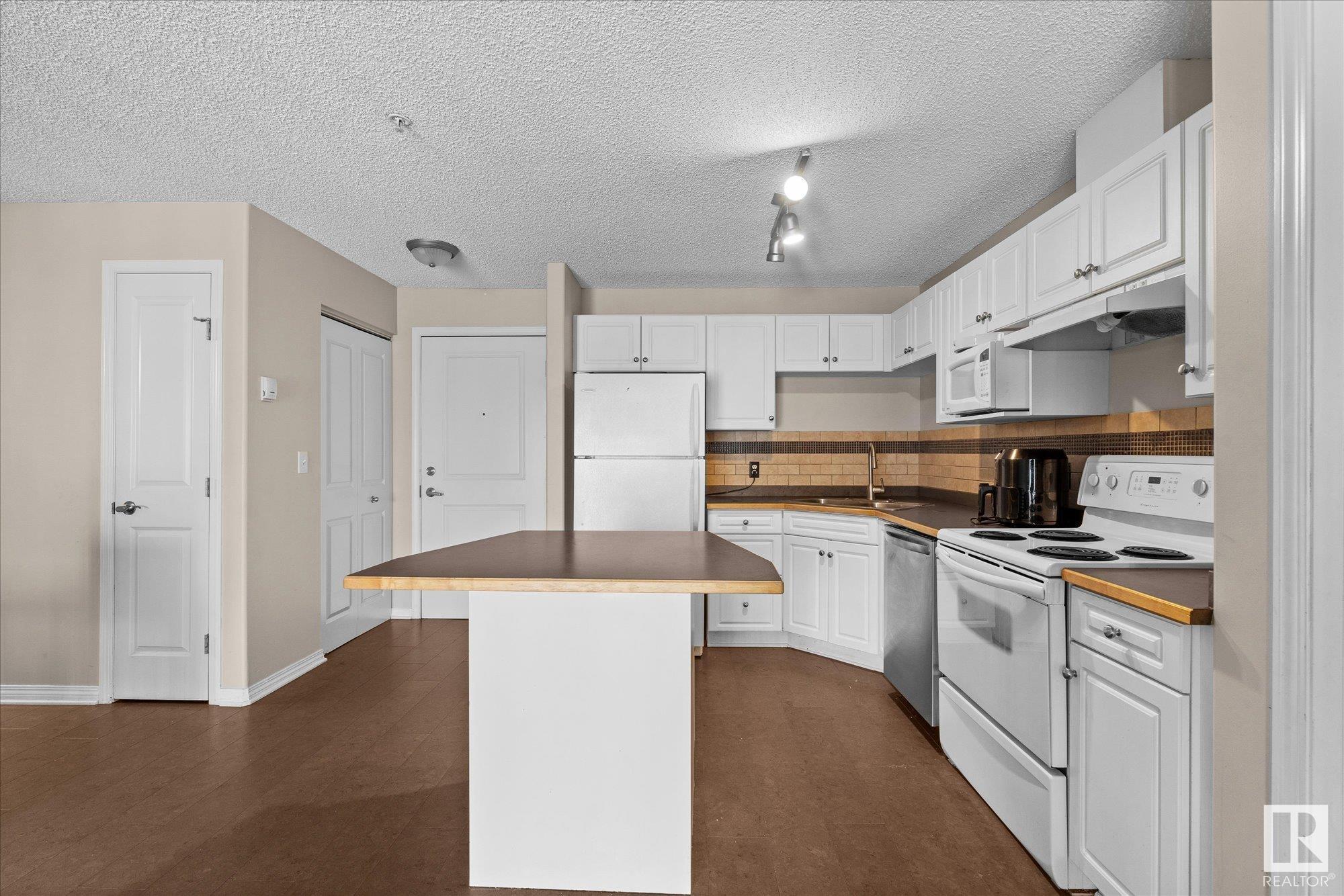      #238 16221 95 ST NW , Edmonton,  ,T5Z 3V3 ;  Listing Number: MLS E4414670