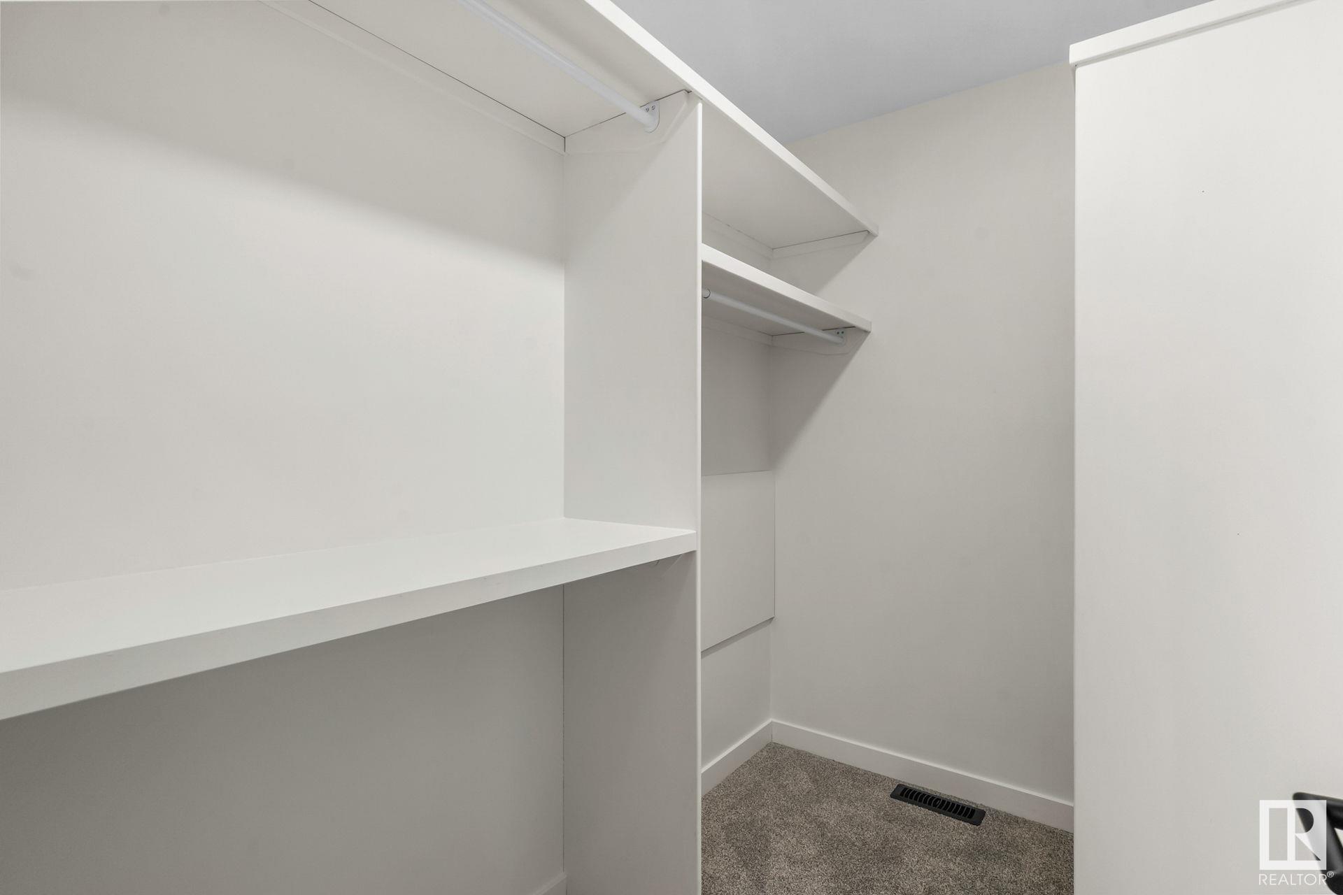      976 JIM COMMON Dr , Sherwood Park,  ,T8H 1V1 ;  Listing Number: MLS E4414671