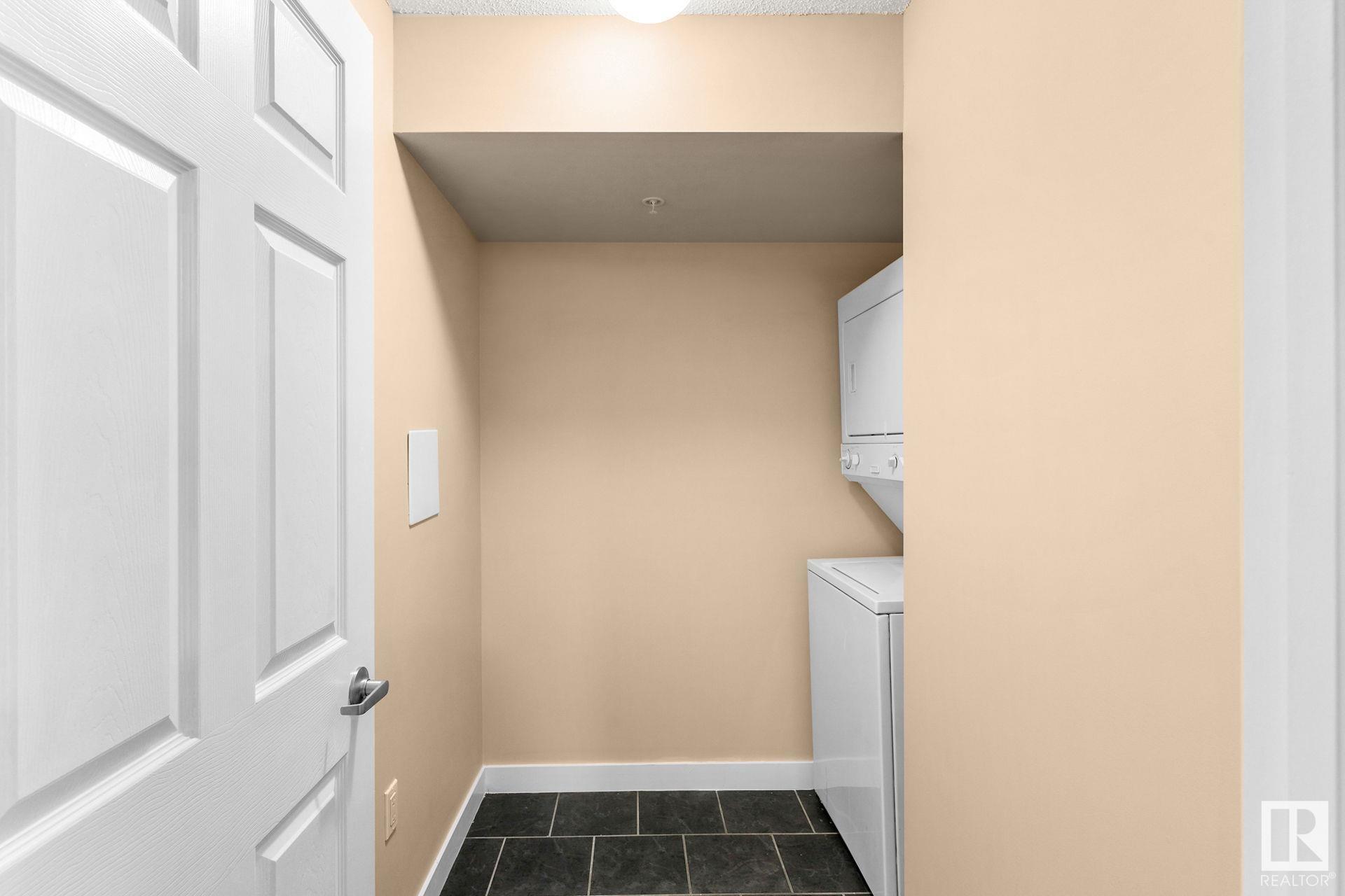      #210 10118 106 AV NW , Edmonton,  ,T5H 0B8 ;  Listing Number: MLS E4414682