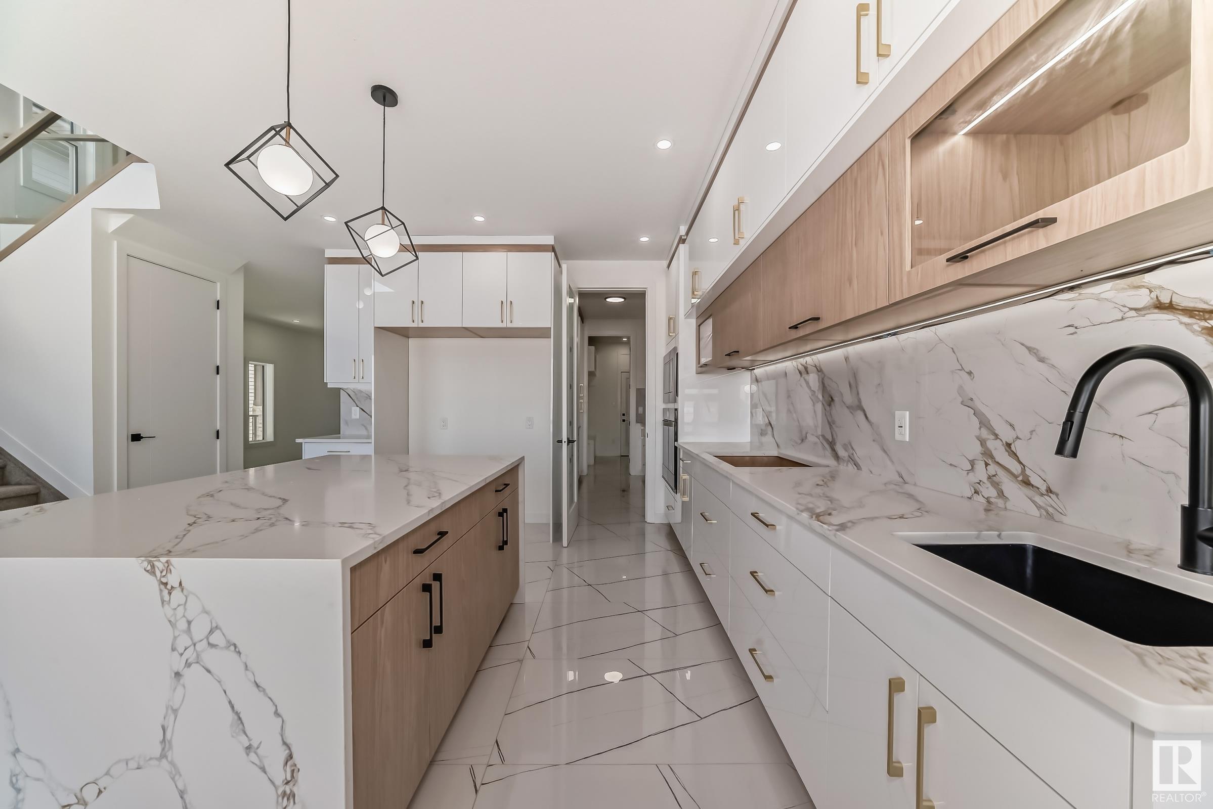      2916 1 AV SW , Edmonton,  ,T6X 3E3 ;  Listing Number: MLS E4414694