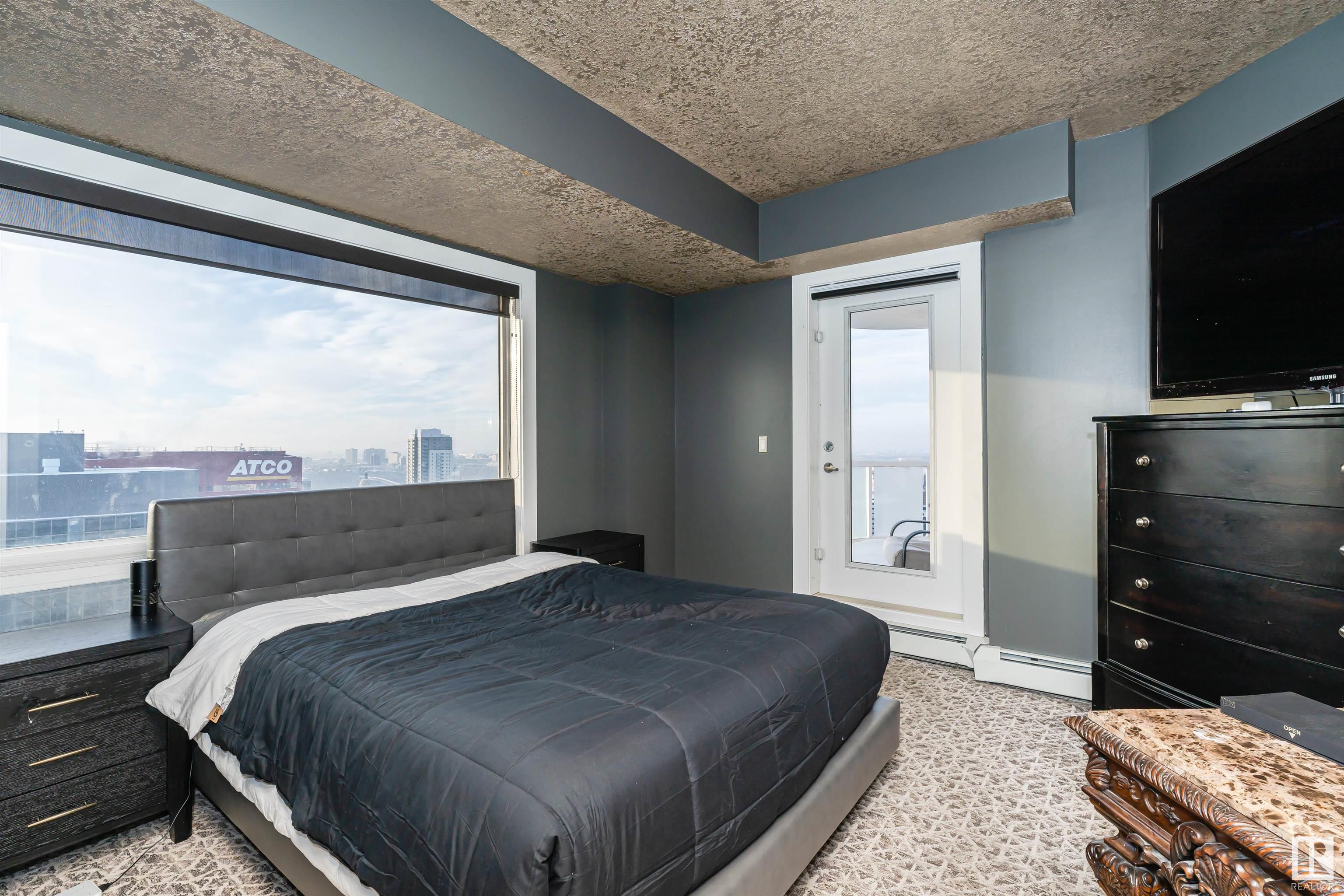      #2703 10136 104 ST NW , Edmonton,  ,T5J 0B5 ;  Listing Number: MLS E4414698