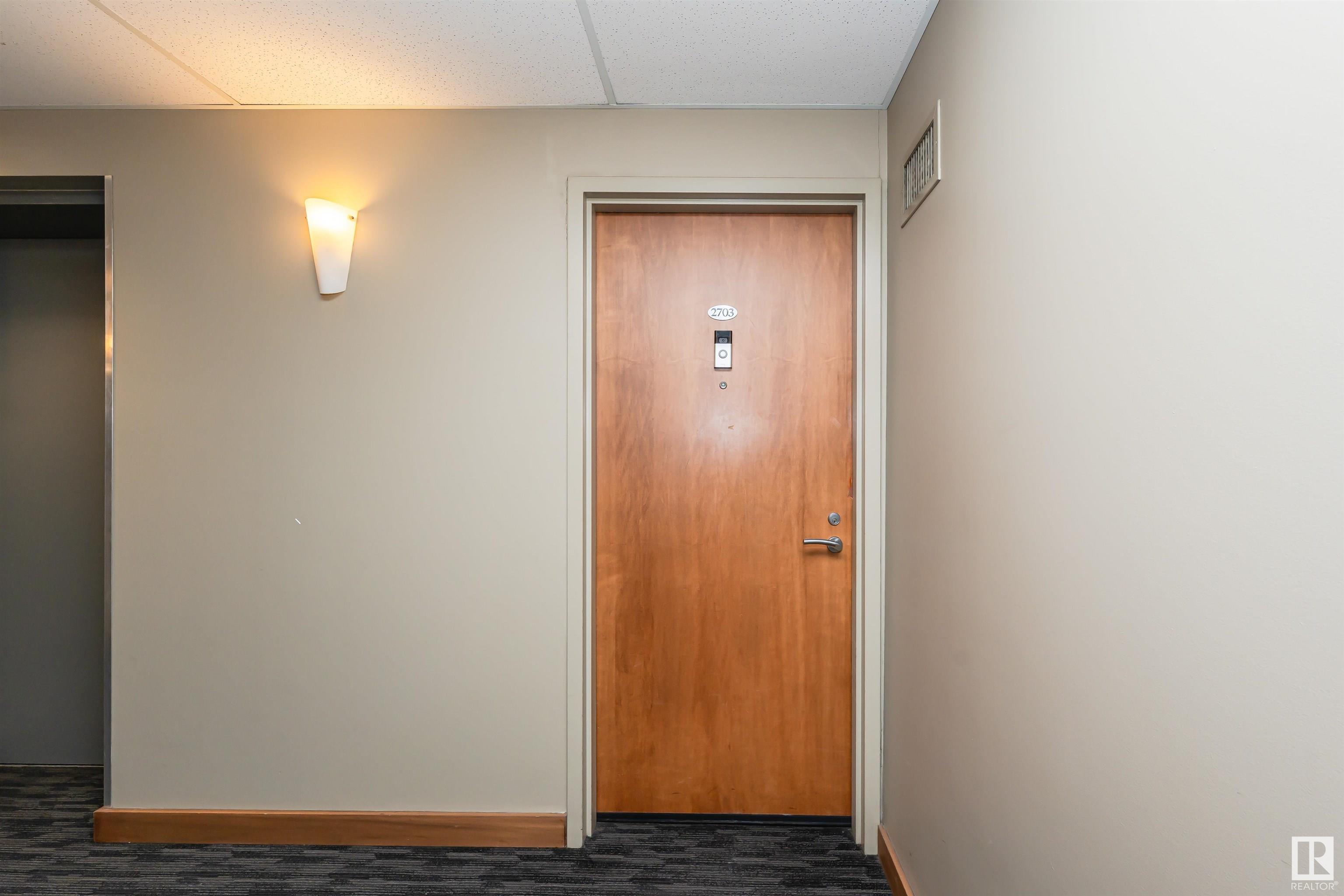      #2703 10136 104 ST NW , Edmonton,  ,T5J 0B5 ;  Listing Number: MLS E4414698