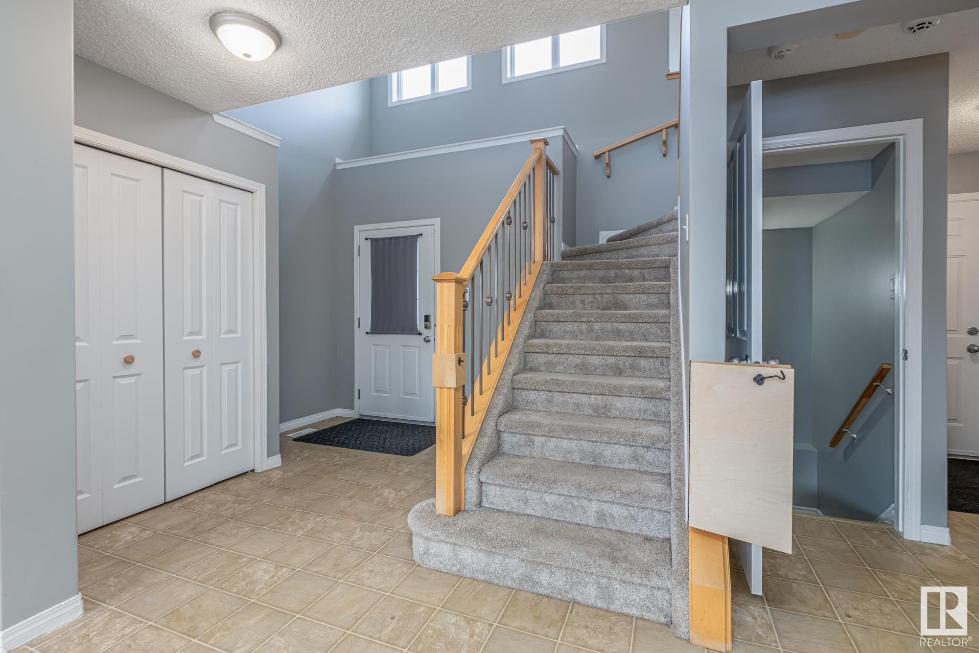      33 CREEKSIDE CL , Spruce Grove,  ,T7X 4N9 ;  Listing Number: MLS E4414731