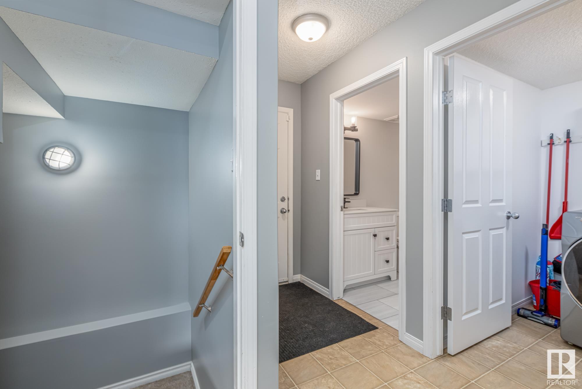      33 CREEKSIDE CL , Spruce Grove,  ,T7X 4N9 ;  Listing Number: MLS E4414731