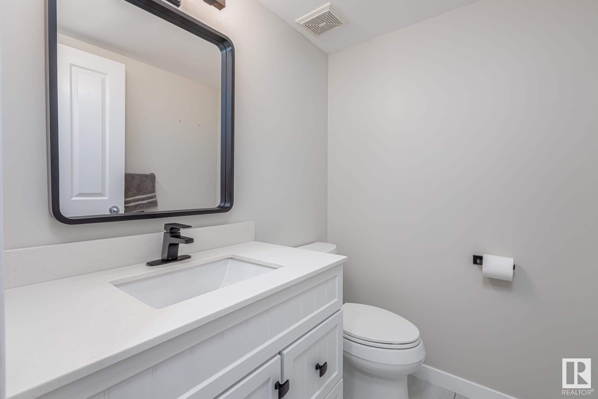      33 CREEKSIDE CL , Spruce Grove,  ,T7X 4N9 ;  Listing Number: MLS E4414731