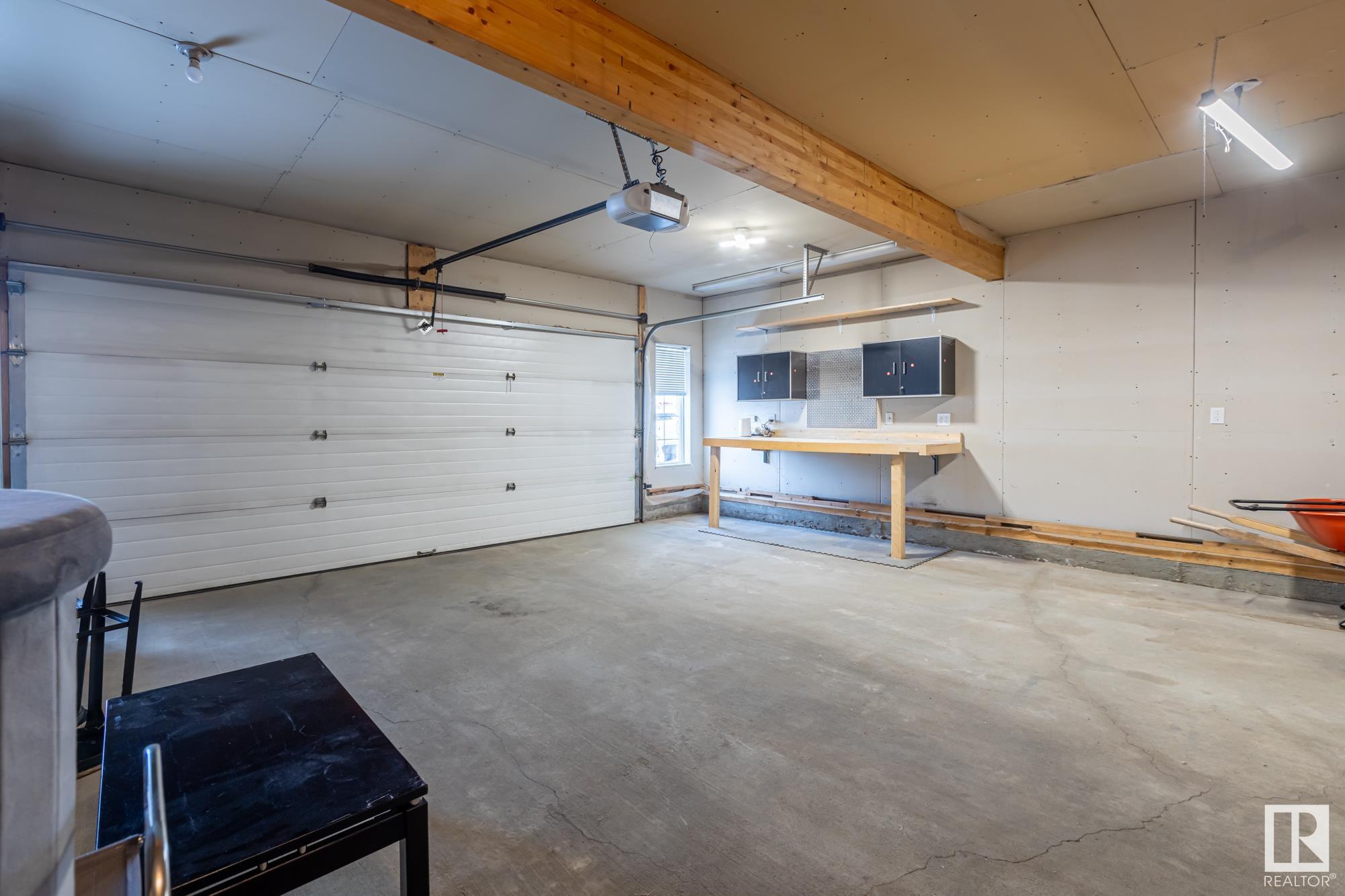      33 CREEKSIDE CL , Spruce Grove,  ,T7X 4N9 ;  Listing Number: MLS E4414731