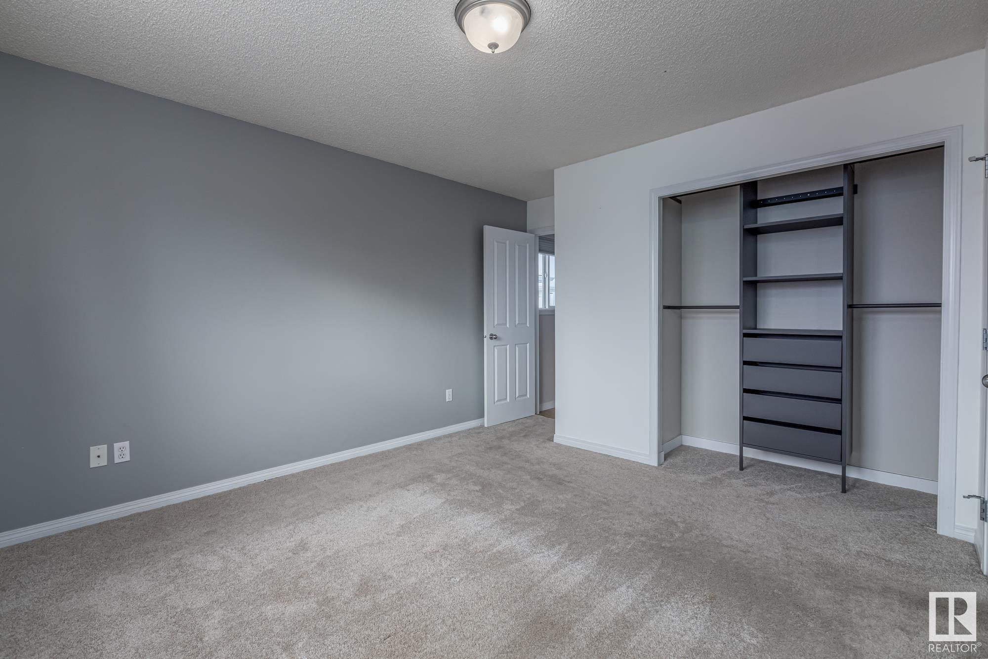      33 CREEKSIDE CL , Spruce Grove,  ,T7X 4N9 ;  Listing Number: MLS E4414731