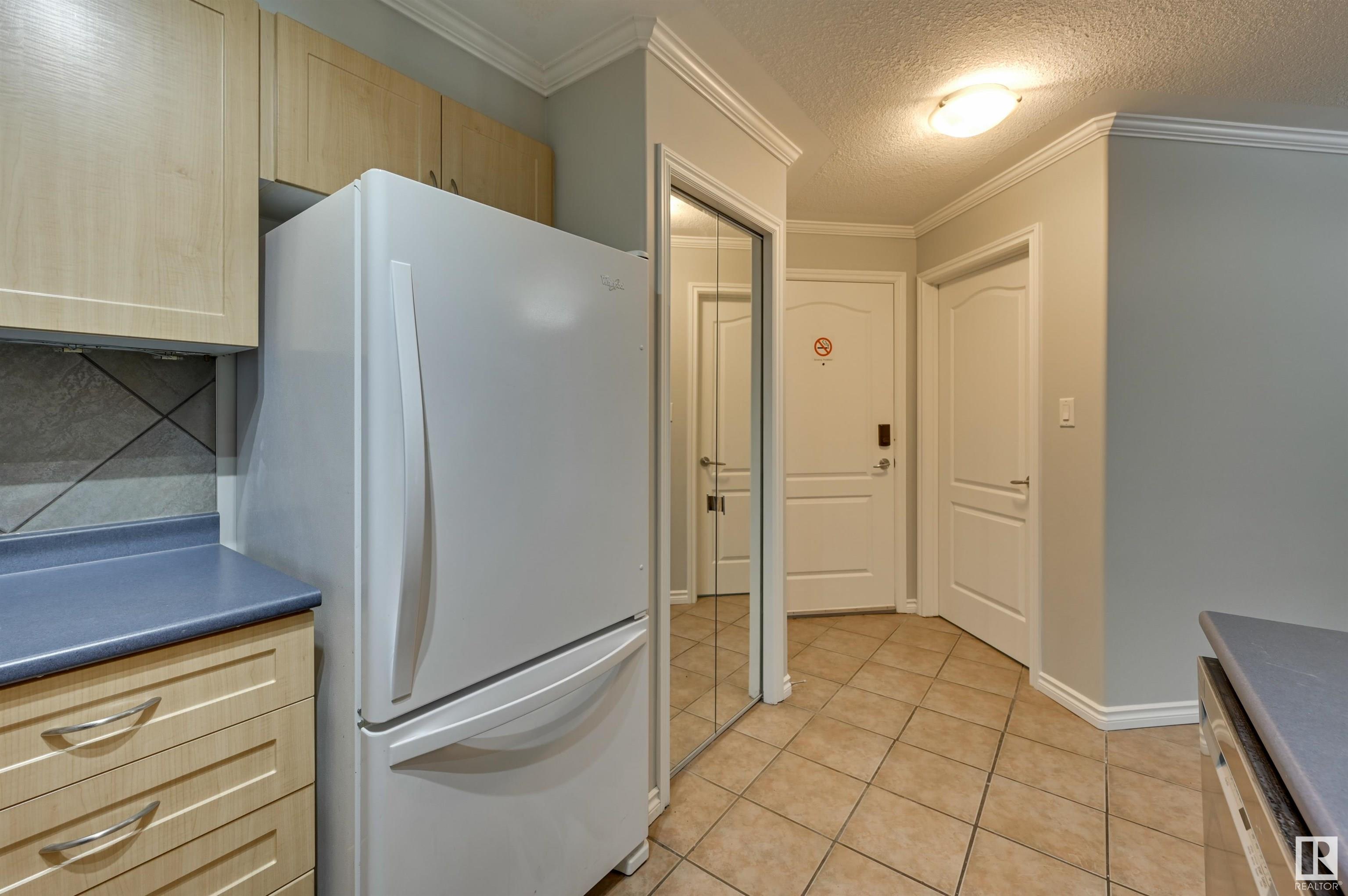      #204 9938 104 ST NW , Edmonton,  ,T5K 2X7 ;  Listing Number: MLS E4414749