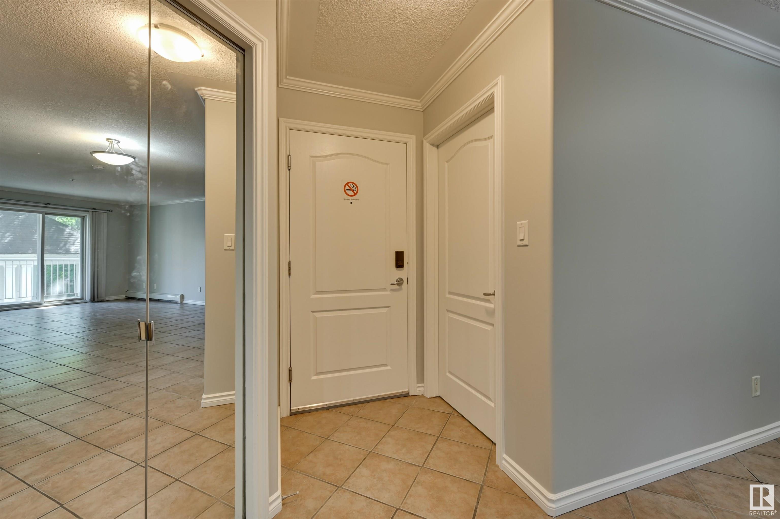      #204 9938 104 ST NW , Edmonton,  ,T5K 2X7 ;  Listing Number: MLS E4414749