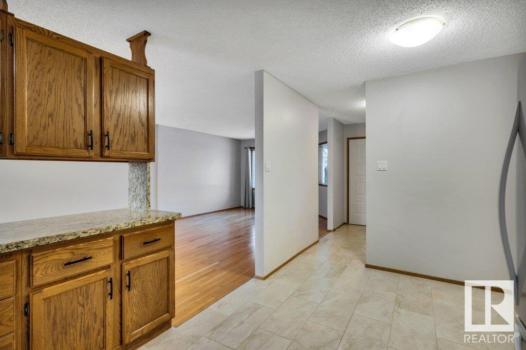      221 OEMING RD NW , Edmonton,  ,T6R 1M2 ;  Listing Number: MLS E4414760