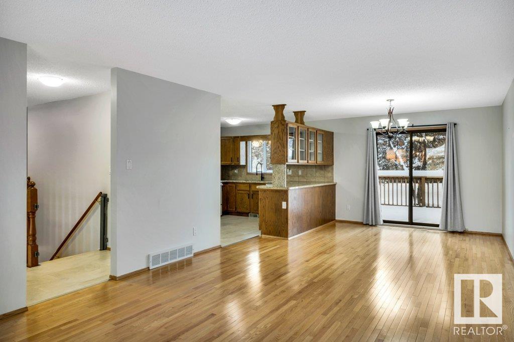      221 OEMING RD NW , Edmonton,  ,T6R 1M2 ;  Listing Number: MLS E4414760