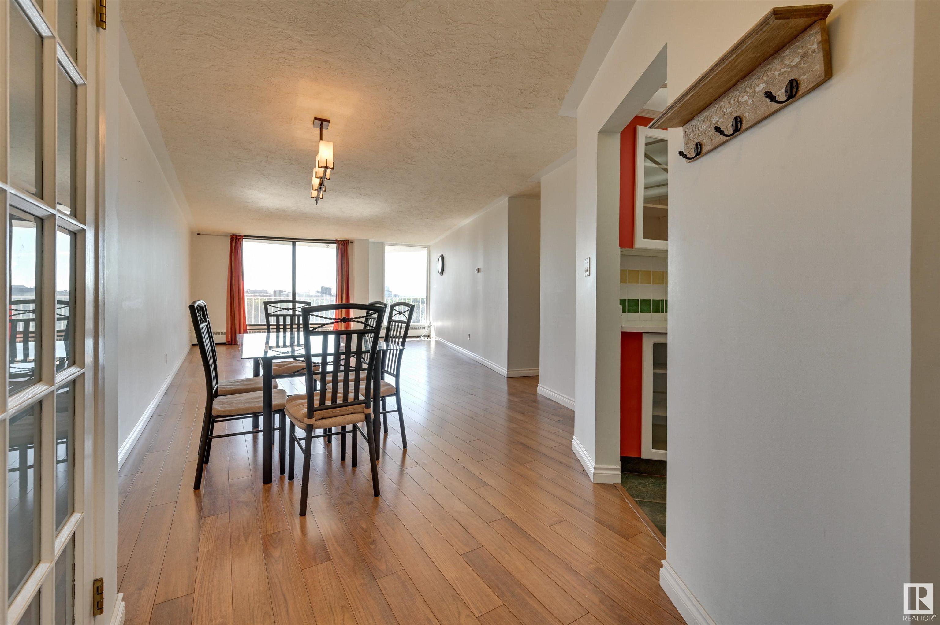      #1203 10045 117 ST NW , Edmonton,  ,T5K 1W8 ;  Listing Number: MLS E4414780
