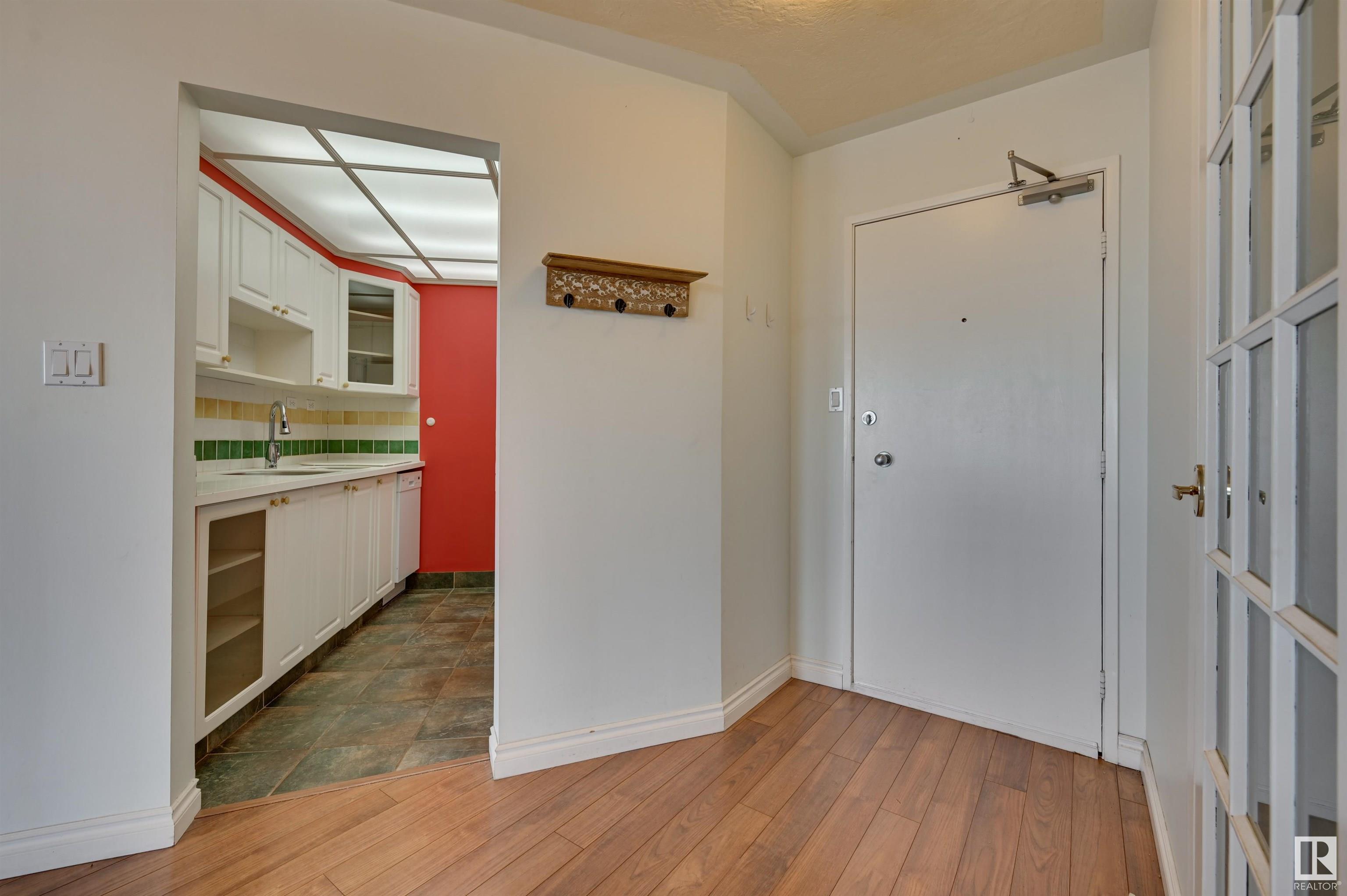      #1203 10045 117 ST NW , Edmonton,  ,T5K 1W8 ;  Listing Number: MLS E4414780