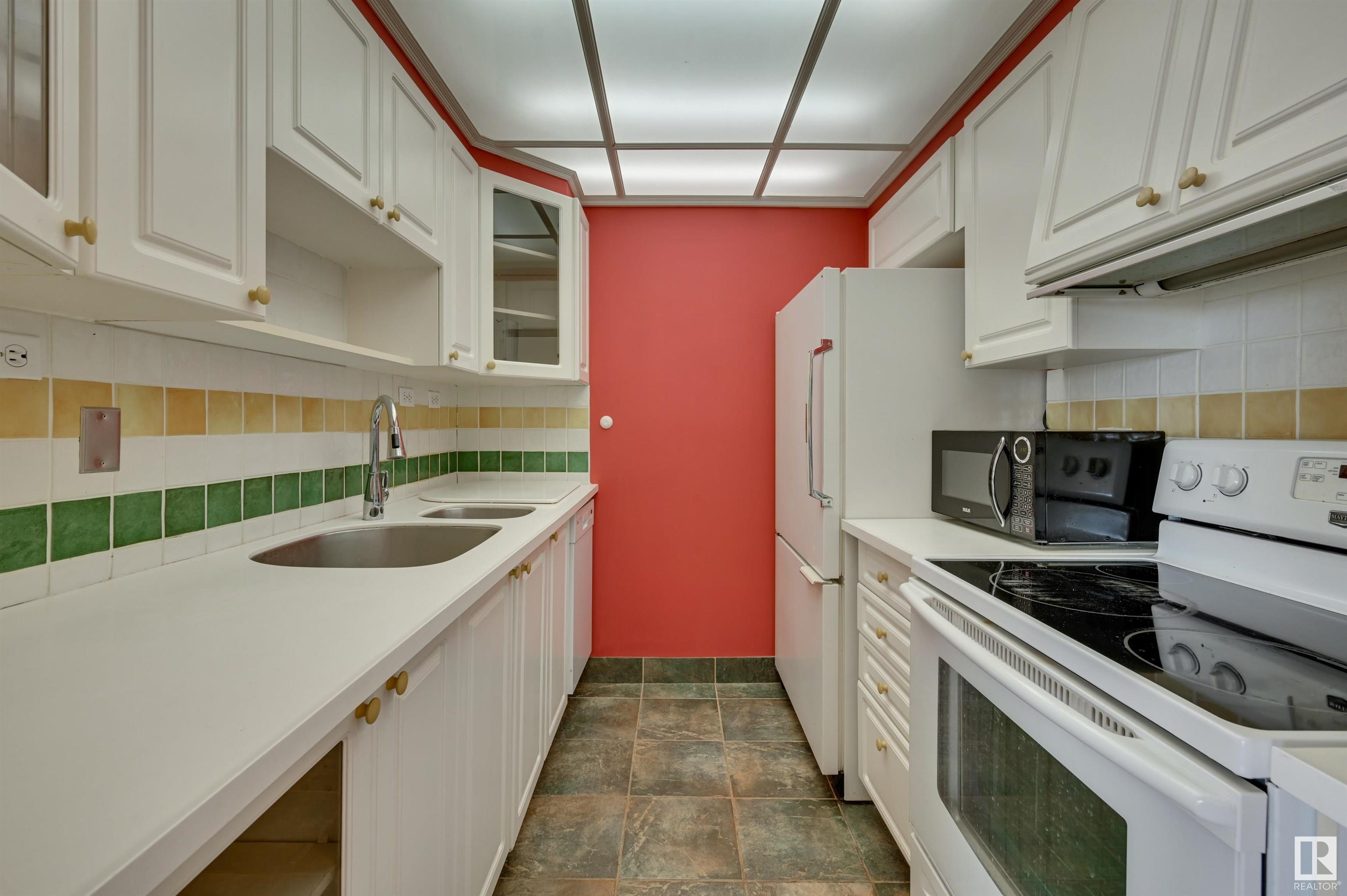      #1203 10045 117 ST NW , Edmonton,  ,T5K 1W8 ;  Listing Number: MLS E4414780