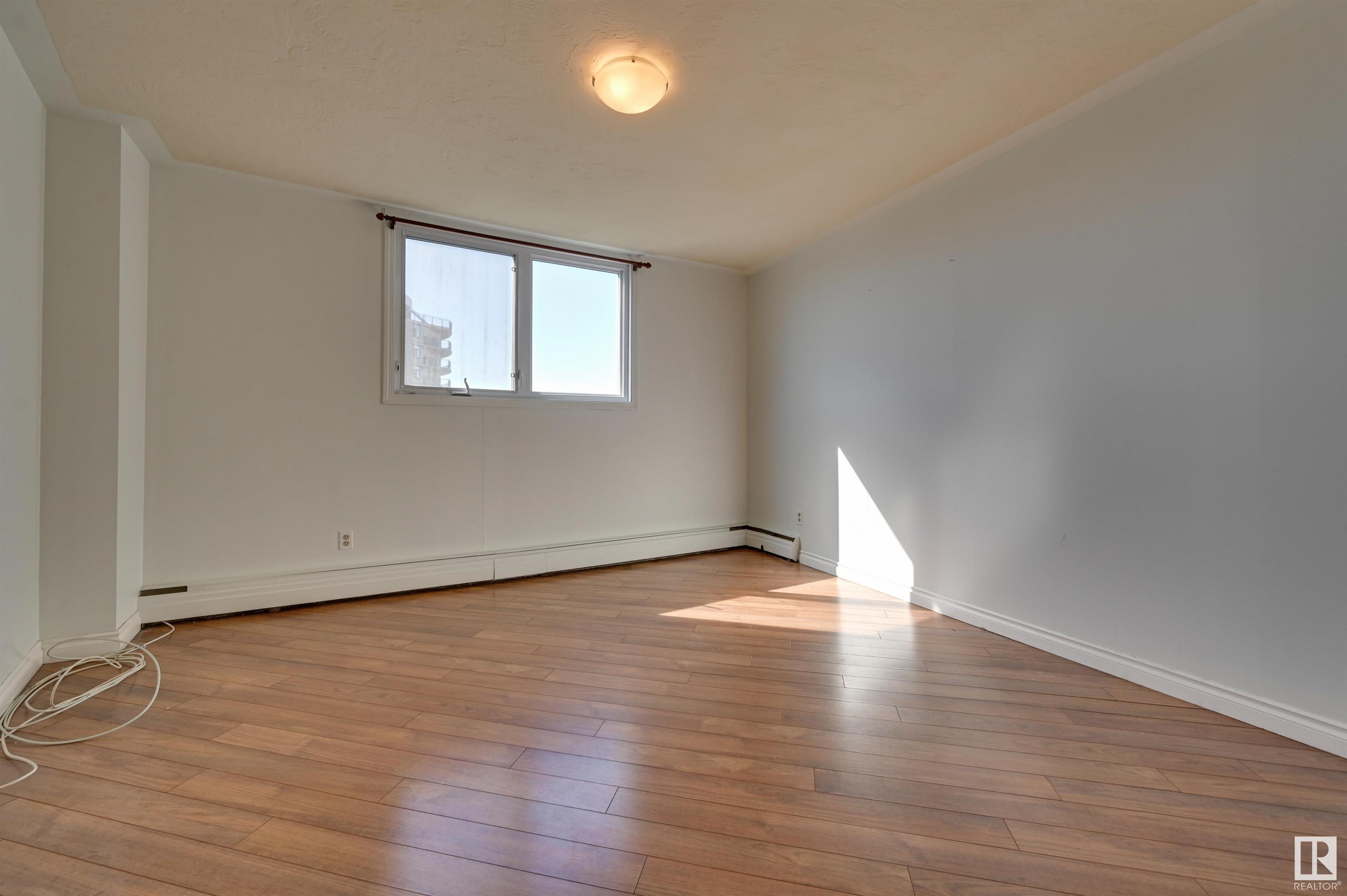     #1203 10045 117 ST NW , Edmonton,  ,T5K 1W8 ;  Listing Number: MLS E4414780