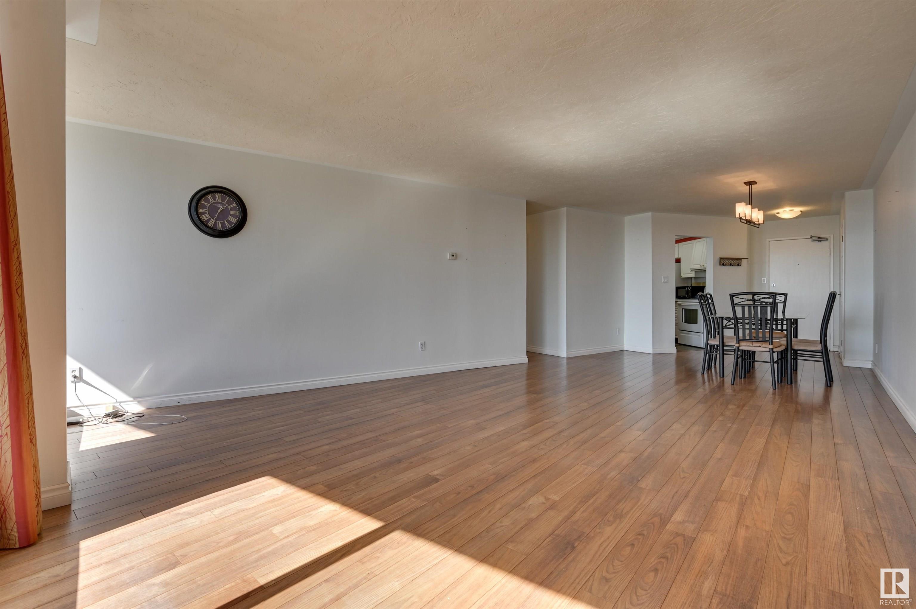      #1203 10045 117 ST NW , Edmonton,  ,T5K 1W8 ;  Listing Number: MLS E4414780
