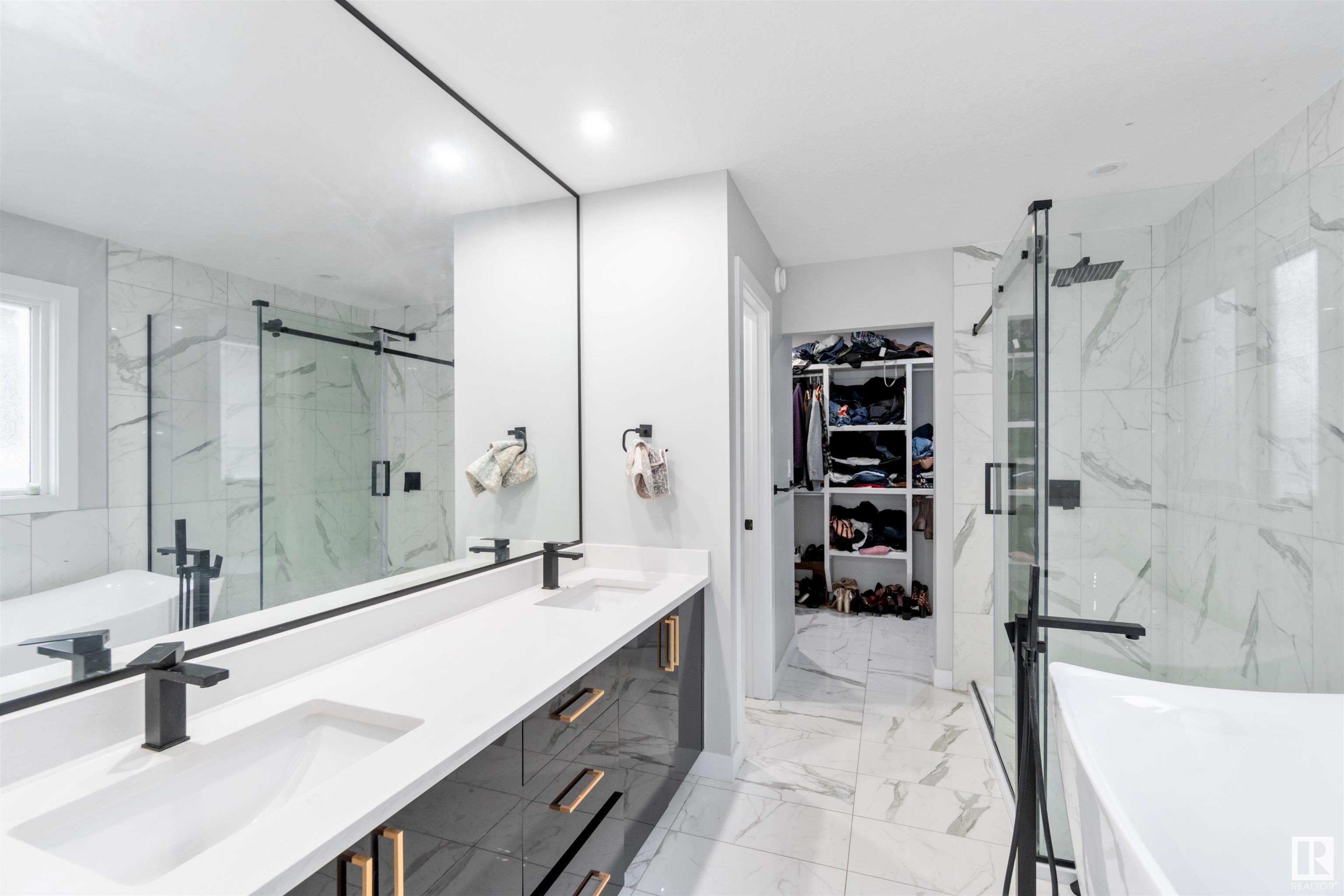      17124 68 ST NW , Edmonton,  ,T5Z 0W3 ;  Listing Number: MLS E4414787