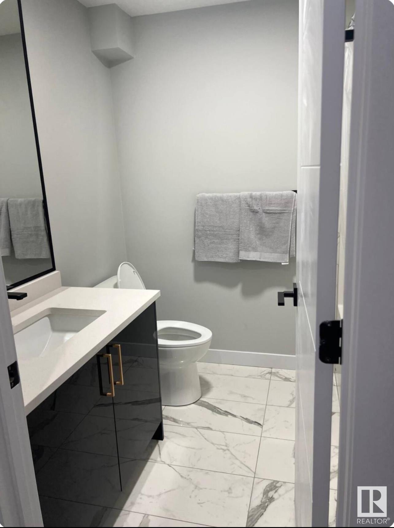      17124 68 ST NW , Edmonton,  ,T5Z 0W3 ;  Listing Number: MLS E4414787