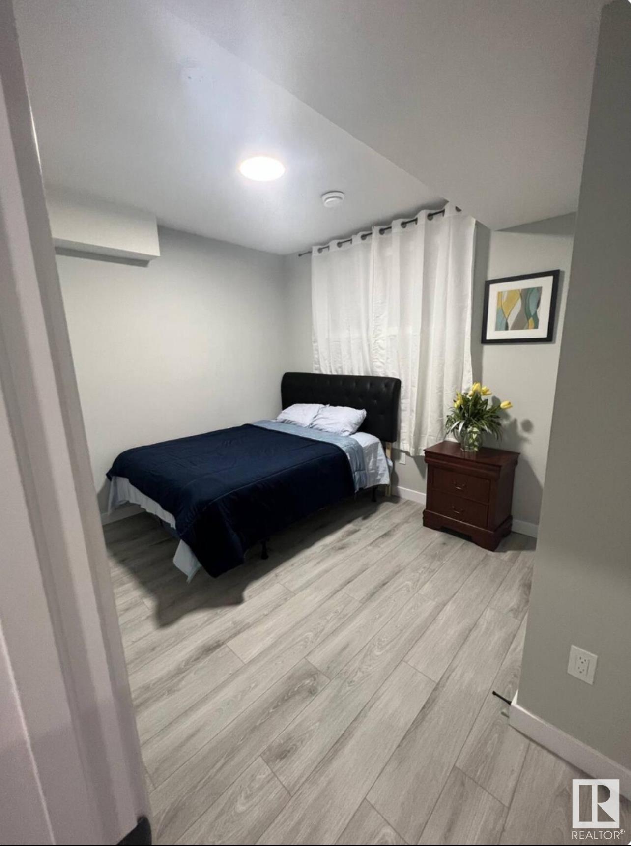      17124 68 ST NW , Edmonton,  ,T5Z 0W3 ;  Listing Number: MLS E4414787