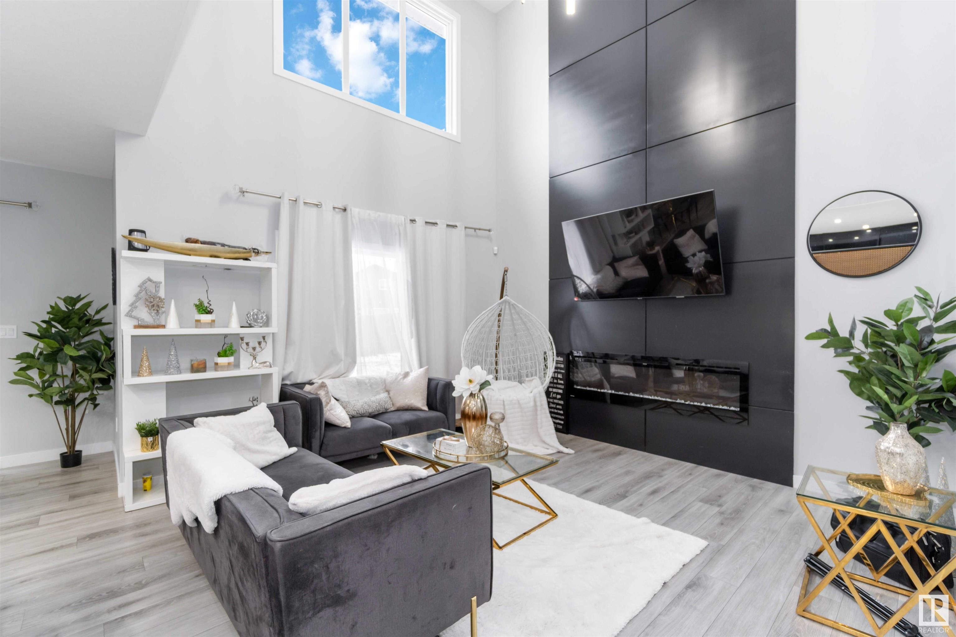      17124 68 ST NW , Edmonton,  ,T5Z 0W3 ;  Listing Number: MLS E4414787