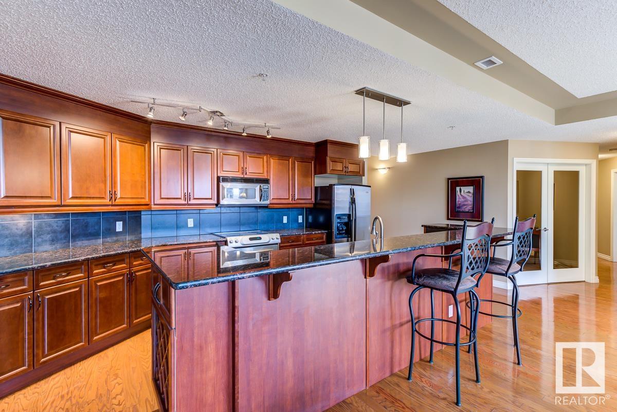      #1701 9020 JASPER AV NW , Edmonton,  ,T5H 3S8 ;  Listing Number: MLS E4414825
