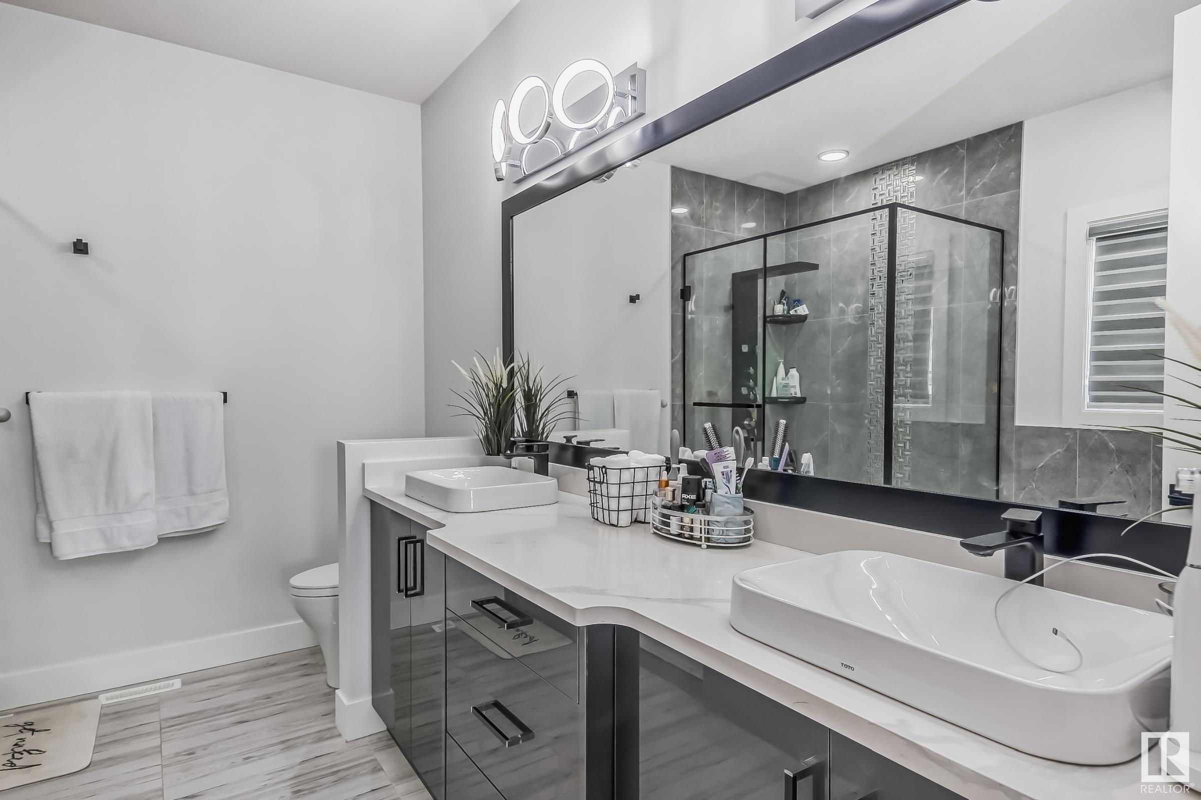      1448 25 ST NW , Edmonton,  ,T6T 2K7 ;  Listing Number: MLS E4414830