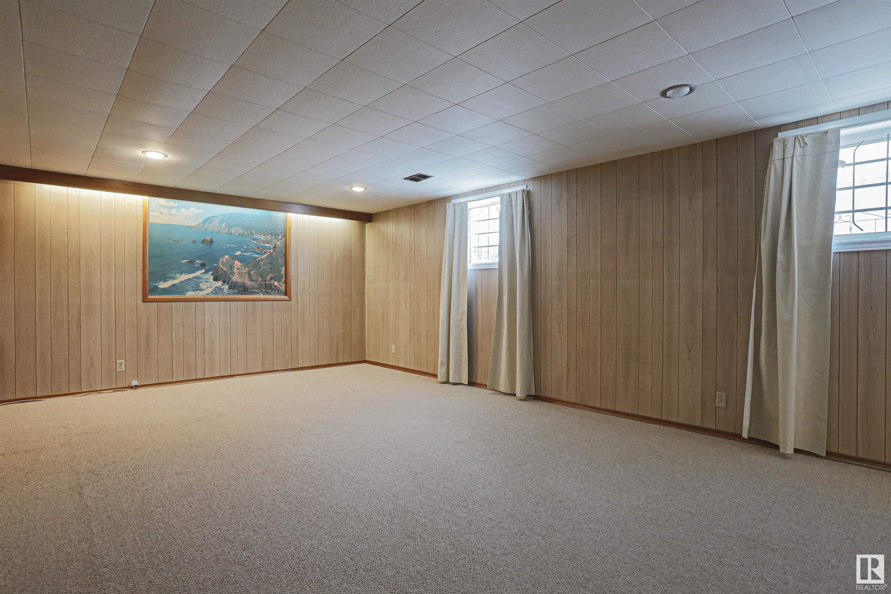      9354 72 AV NW , Edmonton,  ,T6E 0Y2 ;  Listing Number: MLS E4414882