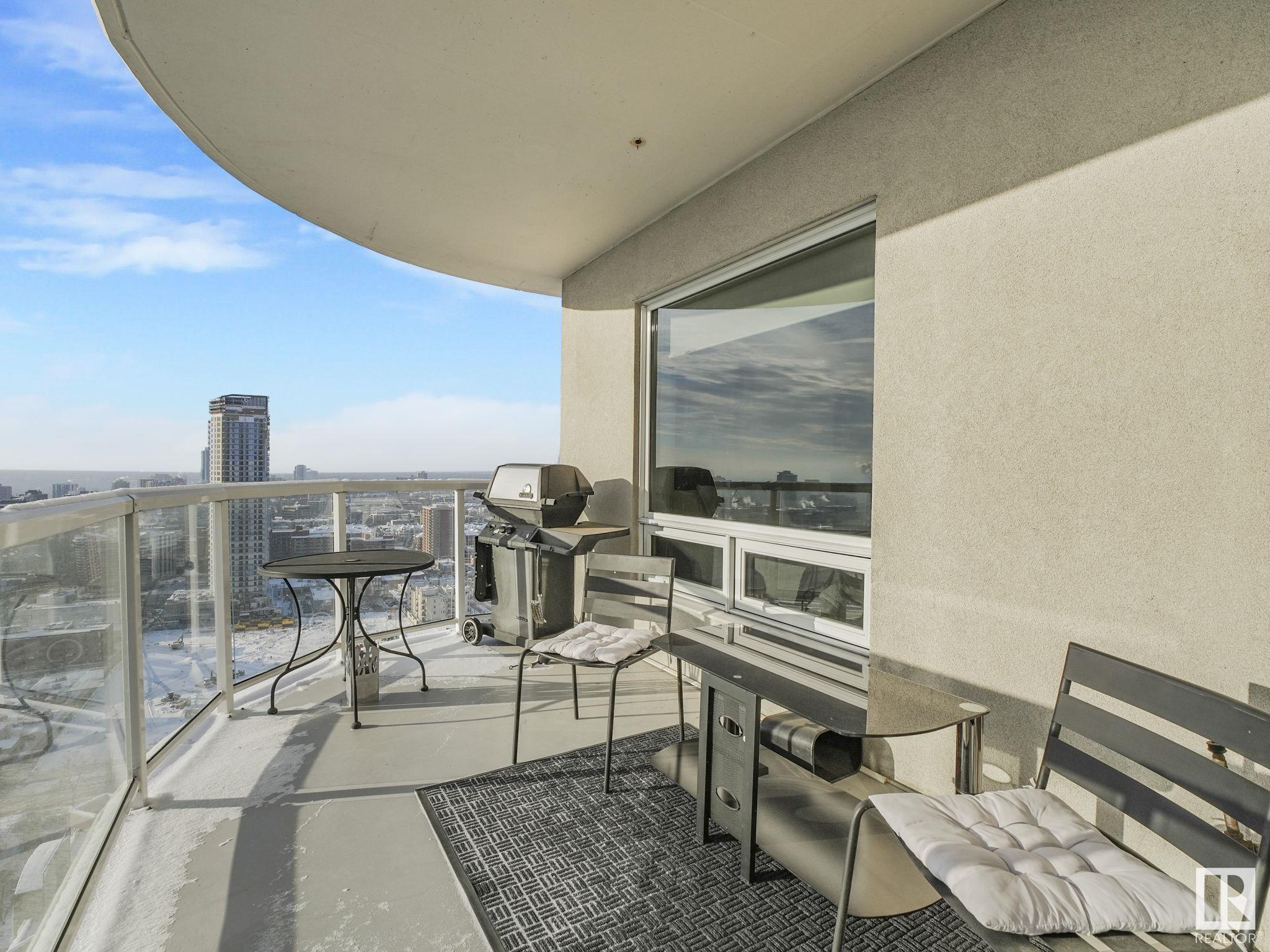      #2705 10152 104 ST NW , Edmonton,  ,T5J 0B6 ;  Listing Number: MLS E4414894
