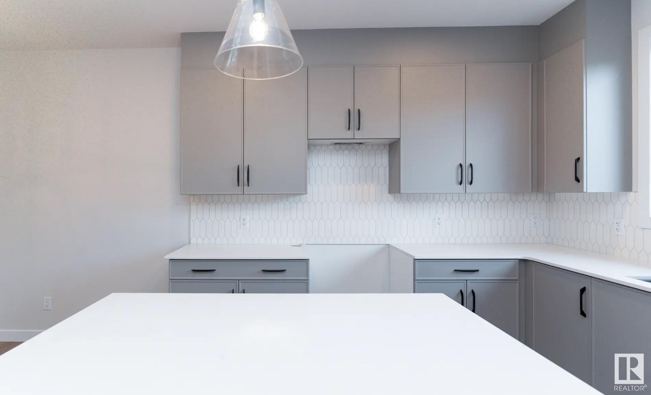      3419 169 ST SW , Edmonton,  ,T6W 5M4 ;  Listing Number: MLS E4414954