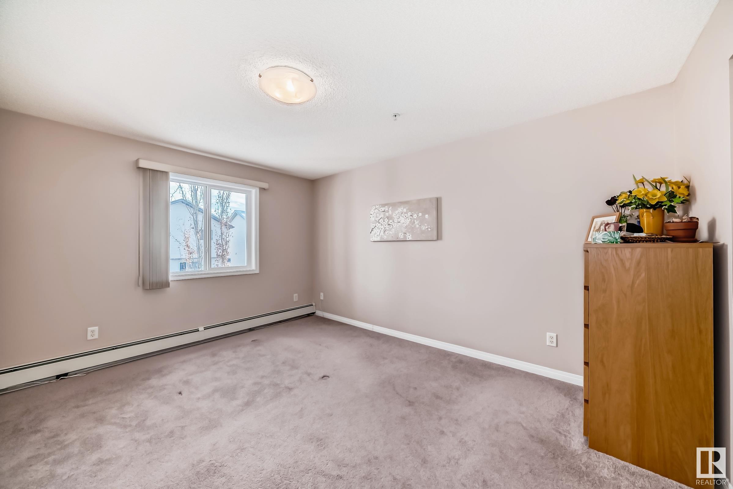      #227 9525 162 AV NW , Edmonton,  ,T5Z 3V2 ;  Listing Number: MLS E4414959