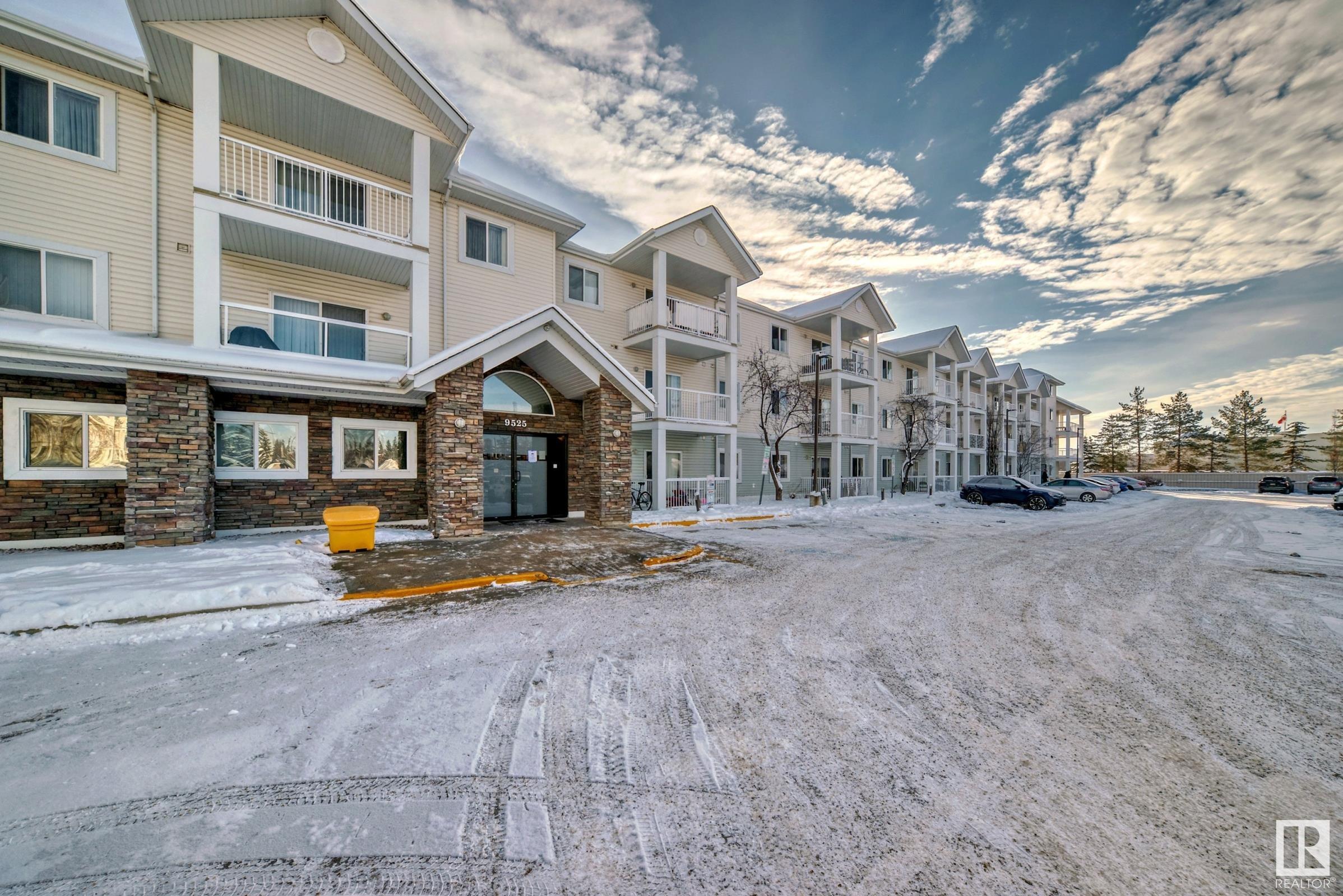      #227 9525 162 AV NW , Edmonton,  ,T5Z 3V2 ;  Listing Number: MLS E4414959