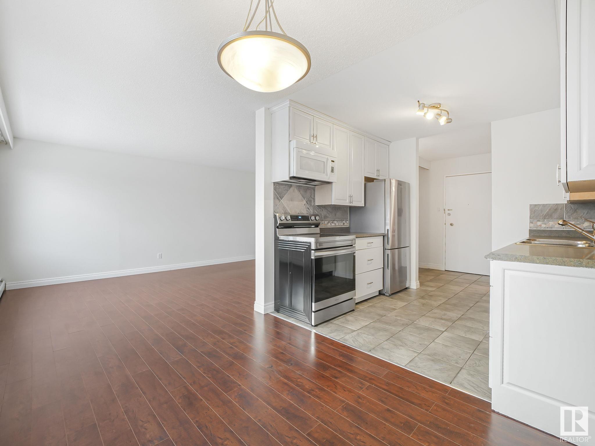      #208 7805 159 ST NW , Edmonton,  ,T5R 2E1 ;  Listing Number: MLS E4414961
