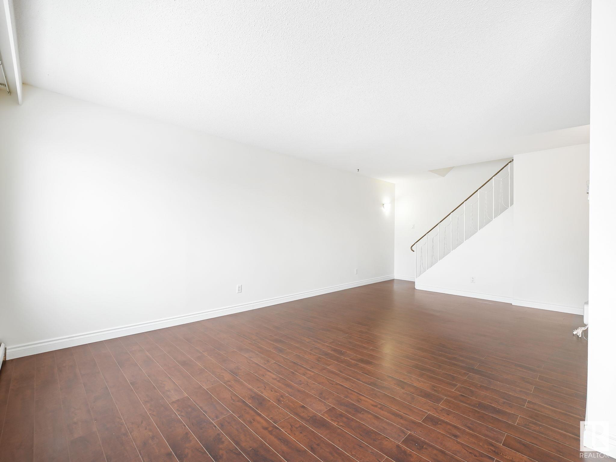     #208 7805 159 ST NW , Edmonton,  ,T5R 2E1 ;  Listing Number: MLS E4414961