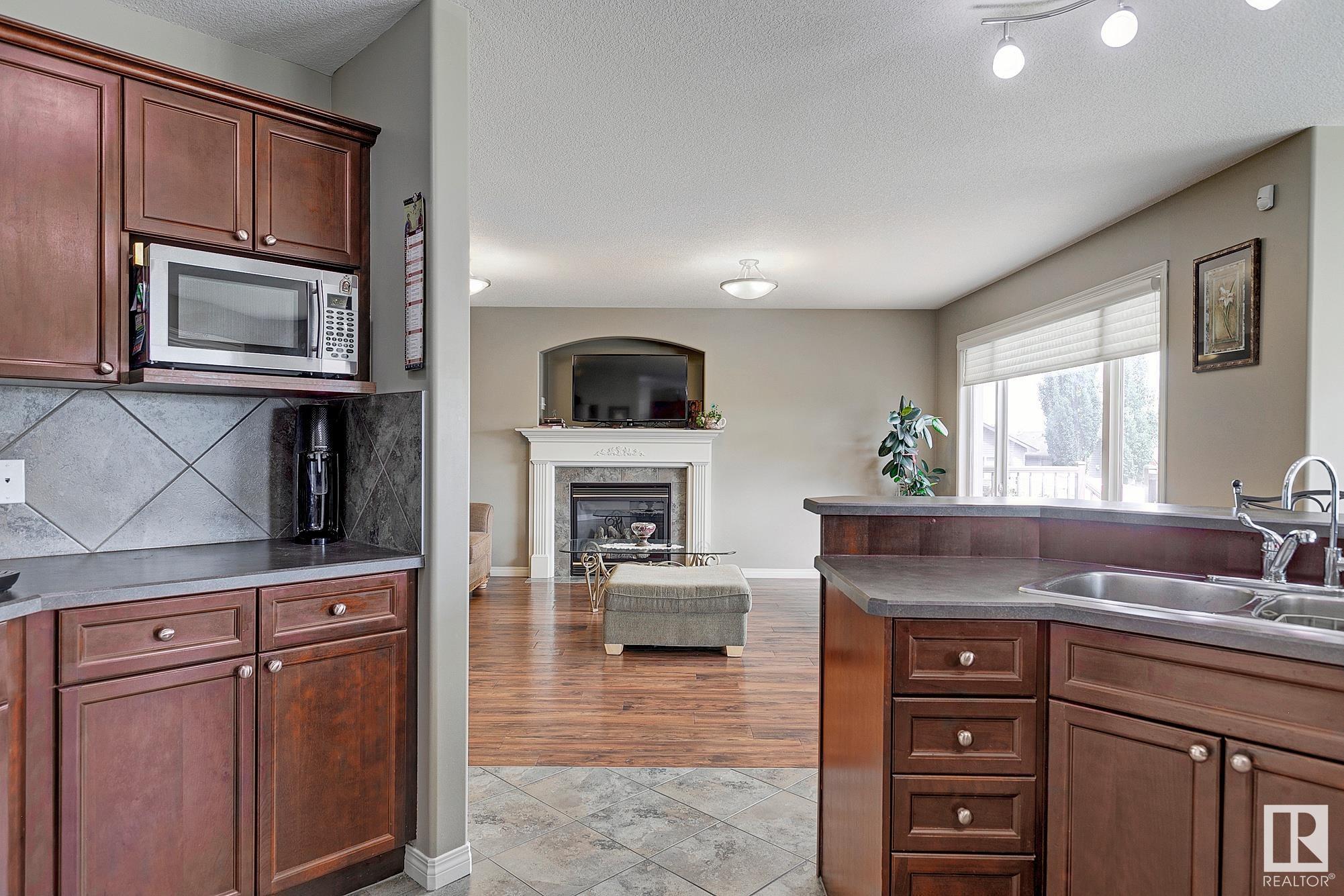      15539 48 ST NW NW , Edmonton,  ,T5Y 0B5 ;  Listing Number: MLS E4415012