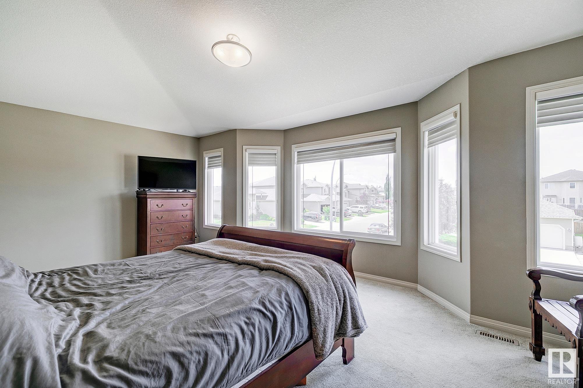      15539 48 ST NW NW , Edmonton,  ,T5Y 0B5 ;  Listing Number: MLS E4415012