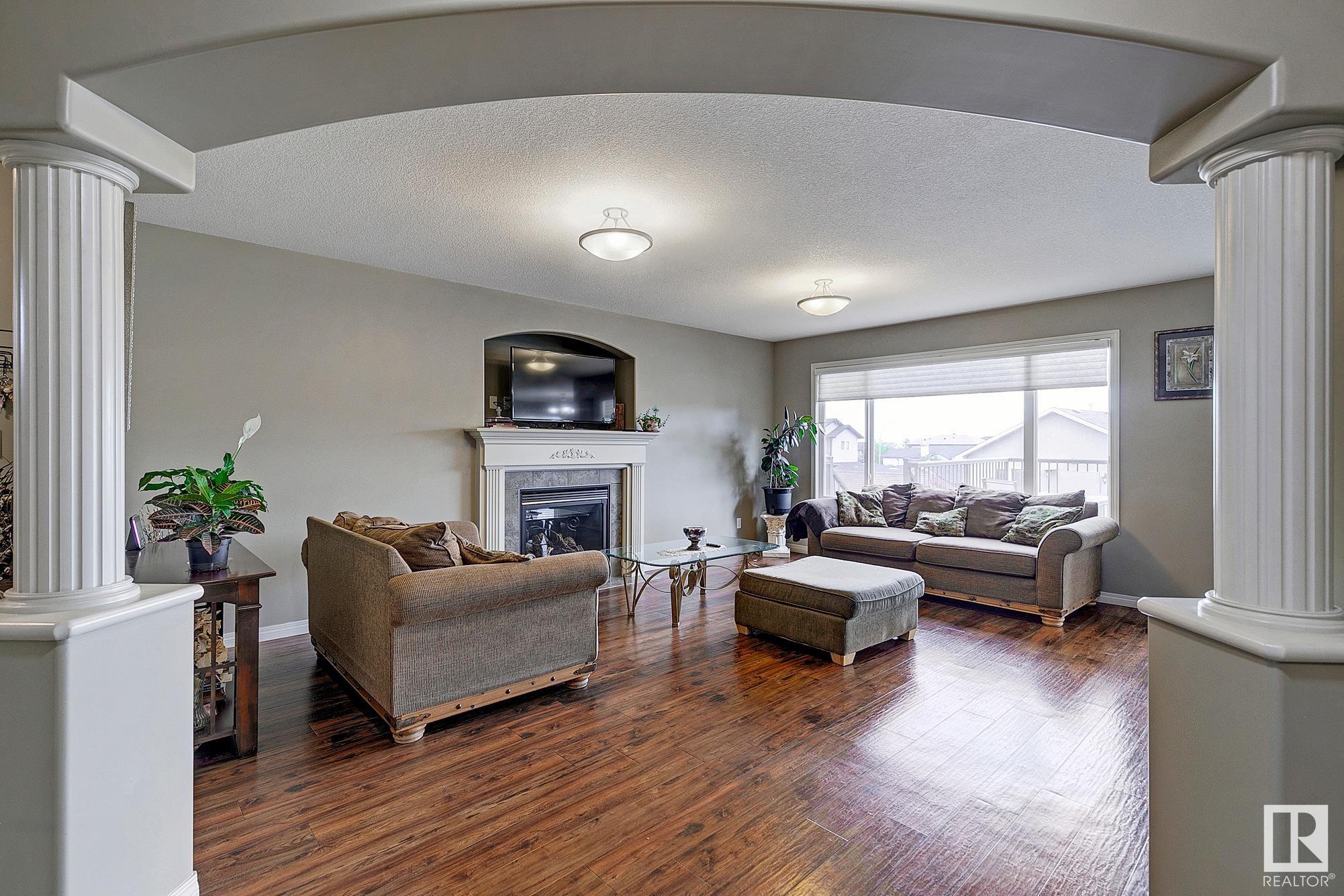     15539 48 ST NW NW , Edmonton,  ,T5Y 0B5 ;  Listing Number: MLS E4415012