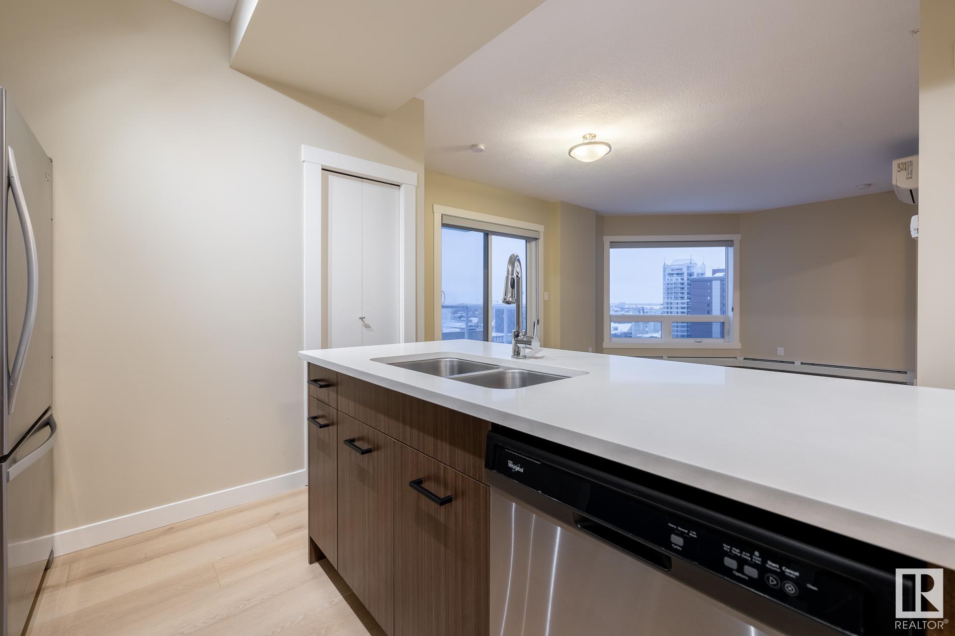      #1306 10410 102 AV NW , Edmonton,  ,T5J 0E9 ;  Listing Number: MLS E4415022