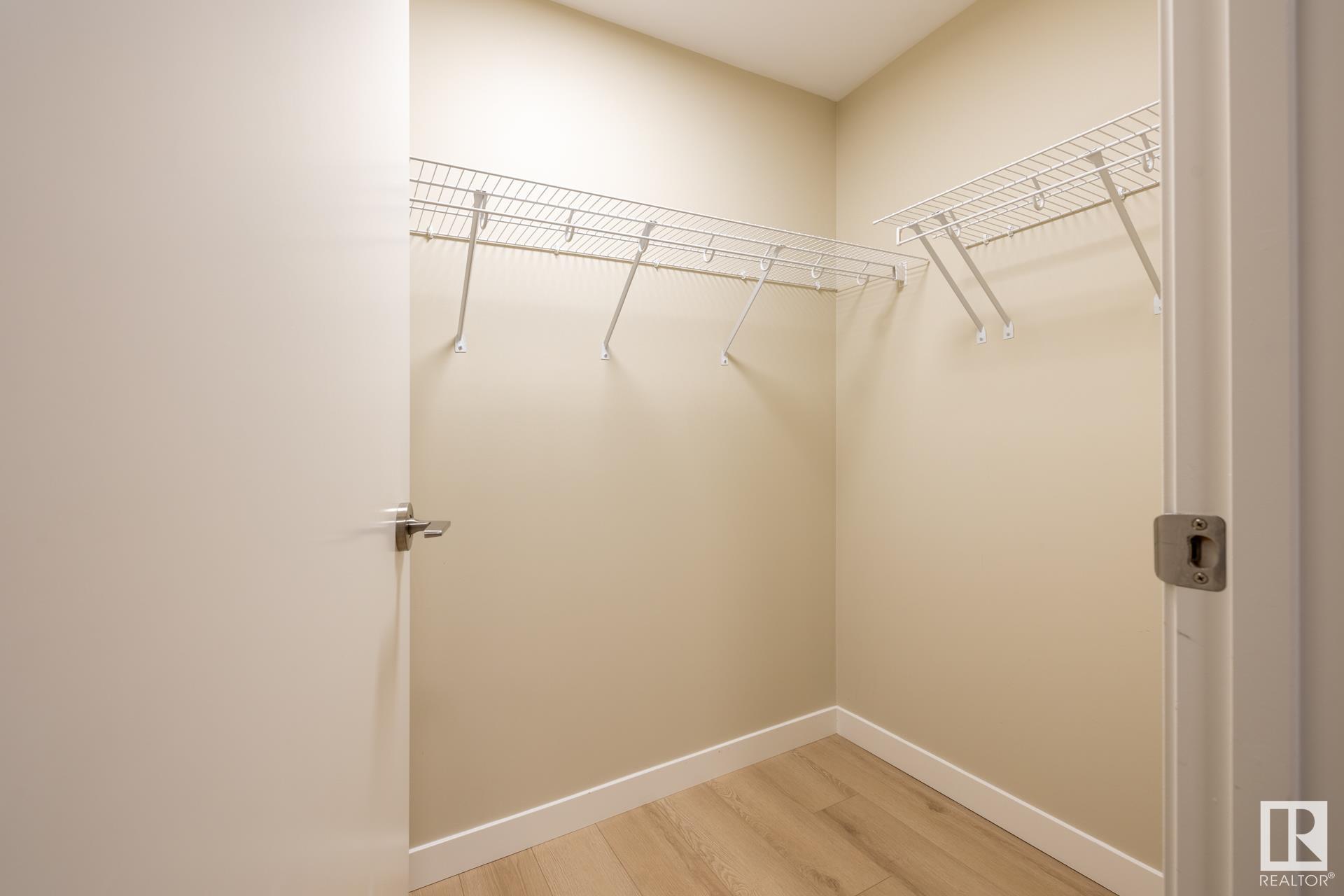     #1306 10410 102 AV NW , Edmonton,  ,T5J 0E9 ;  Listing Number: MLS E4415022