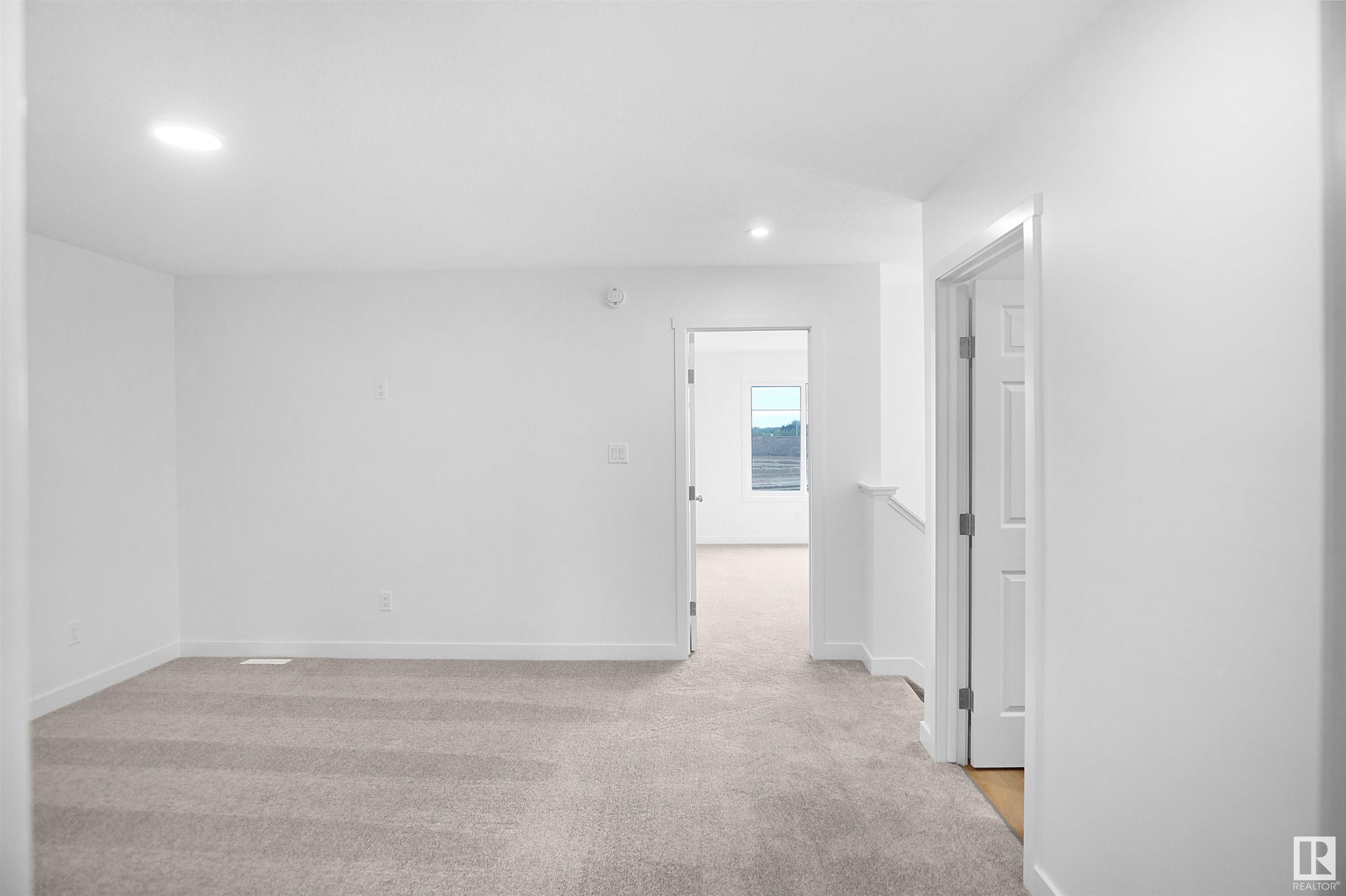      2612 206 ST NW , Edmonton,  ,T6M 1P8 ;  Listing Number: MLS E4415035