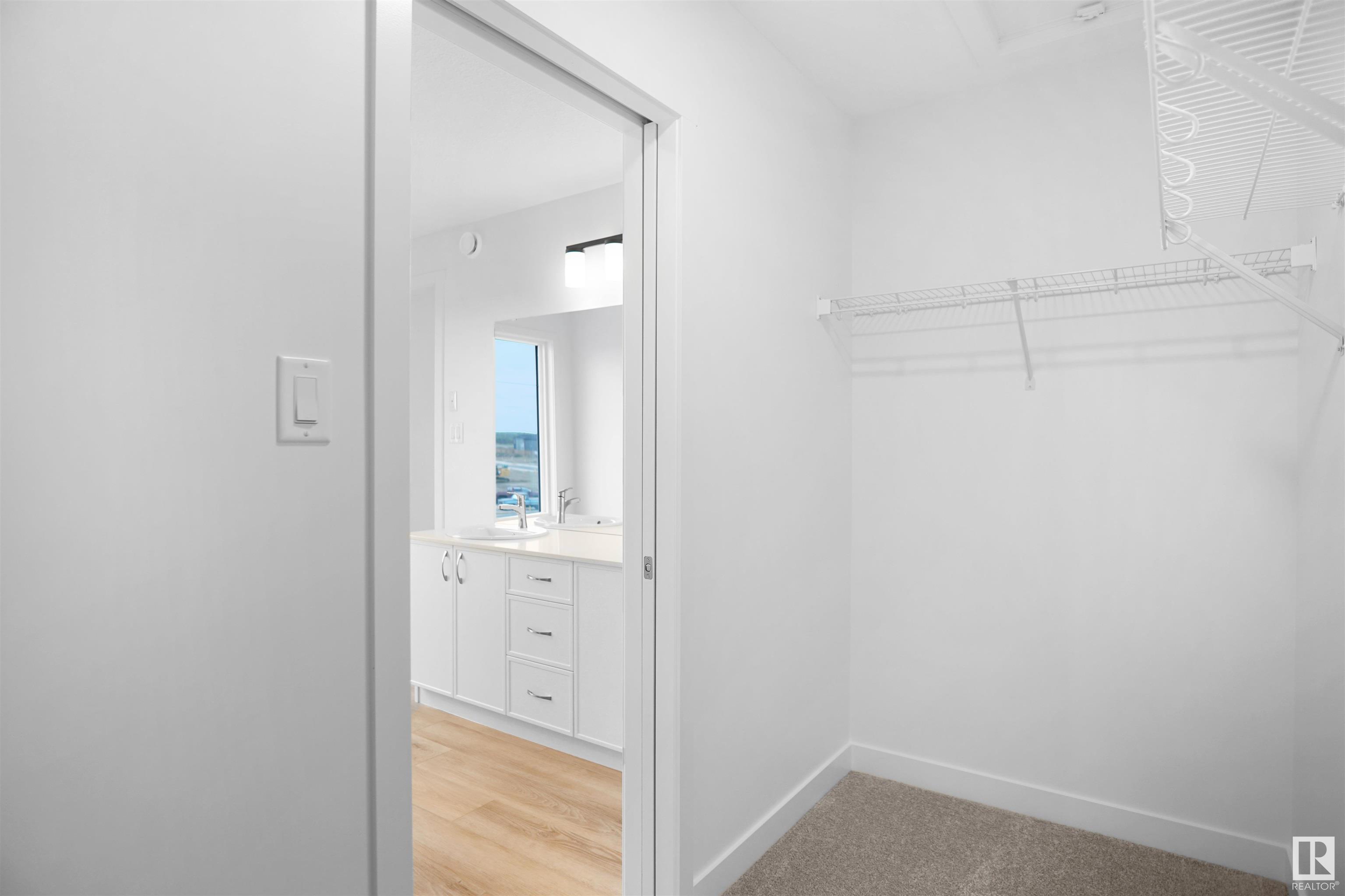      2612 206 ST NW , Edmonton,  ,T6M 1P8 ;  Listing Number: MLS E4415035