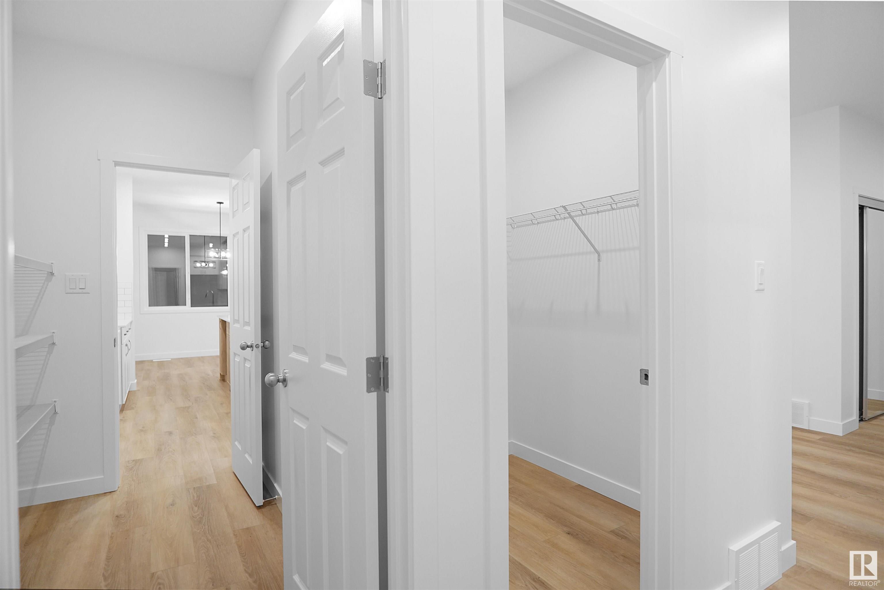      2616 206 ST NW , Edmonton,  ,T6M 1P2 ;  Listing Number: MLS E4415036