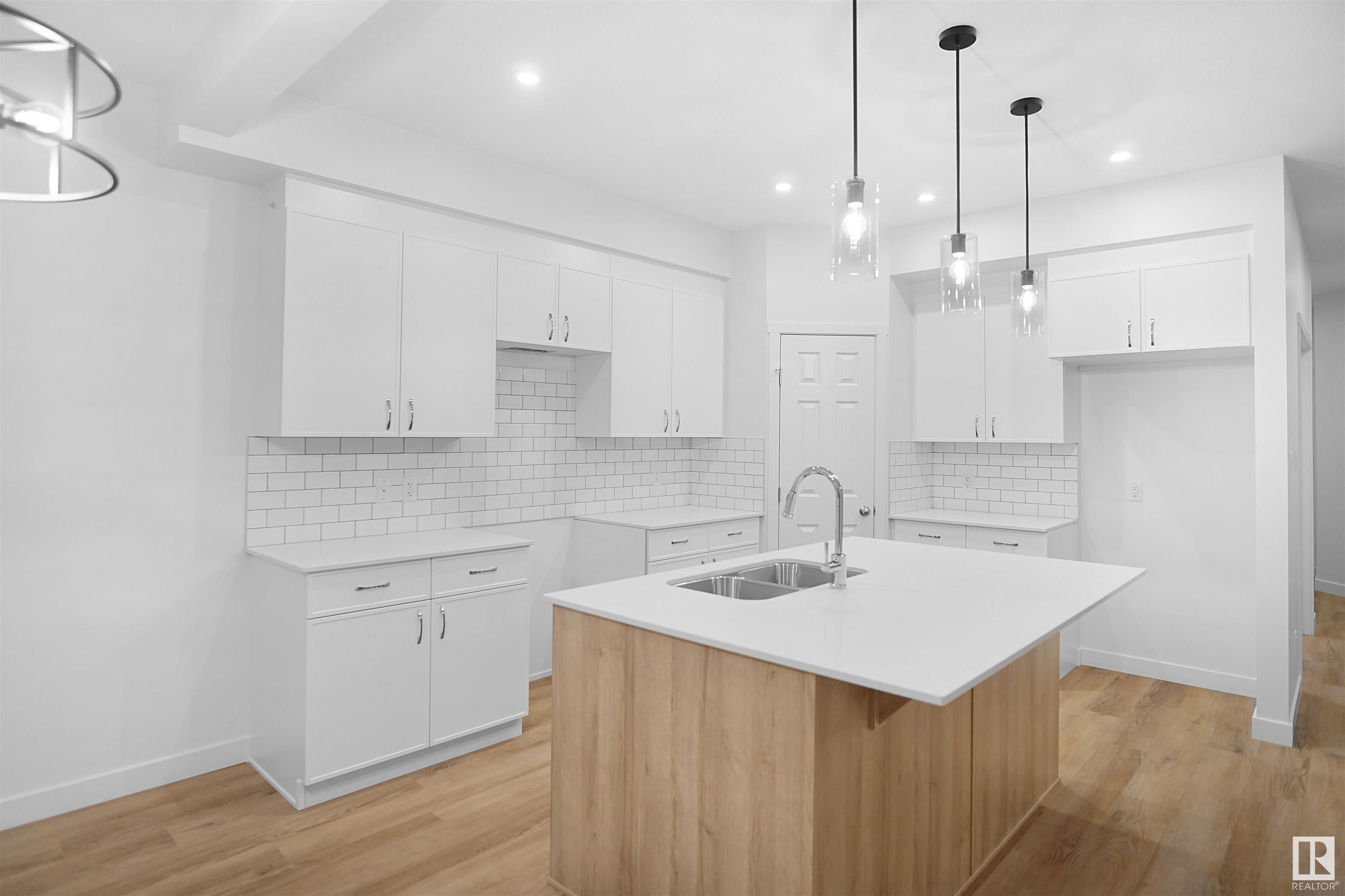      17407 7 ST NE , Edmonton,  ,T5Y 4E7 ;  Listing Number: MLS E4415041